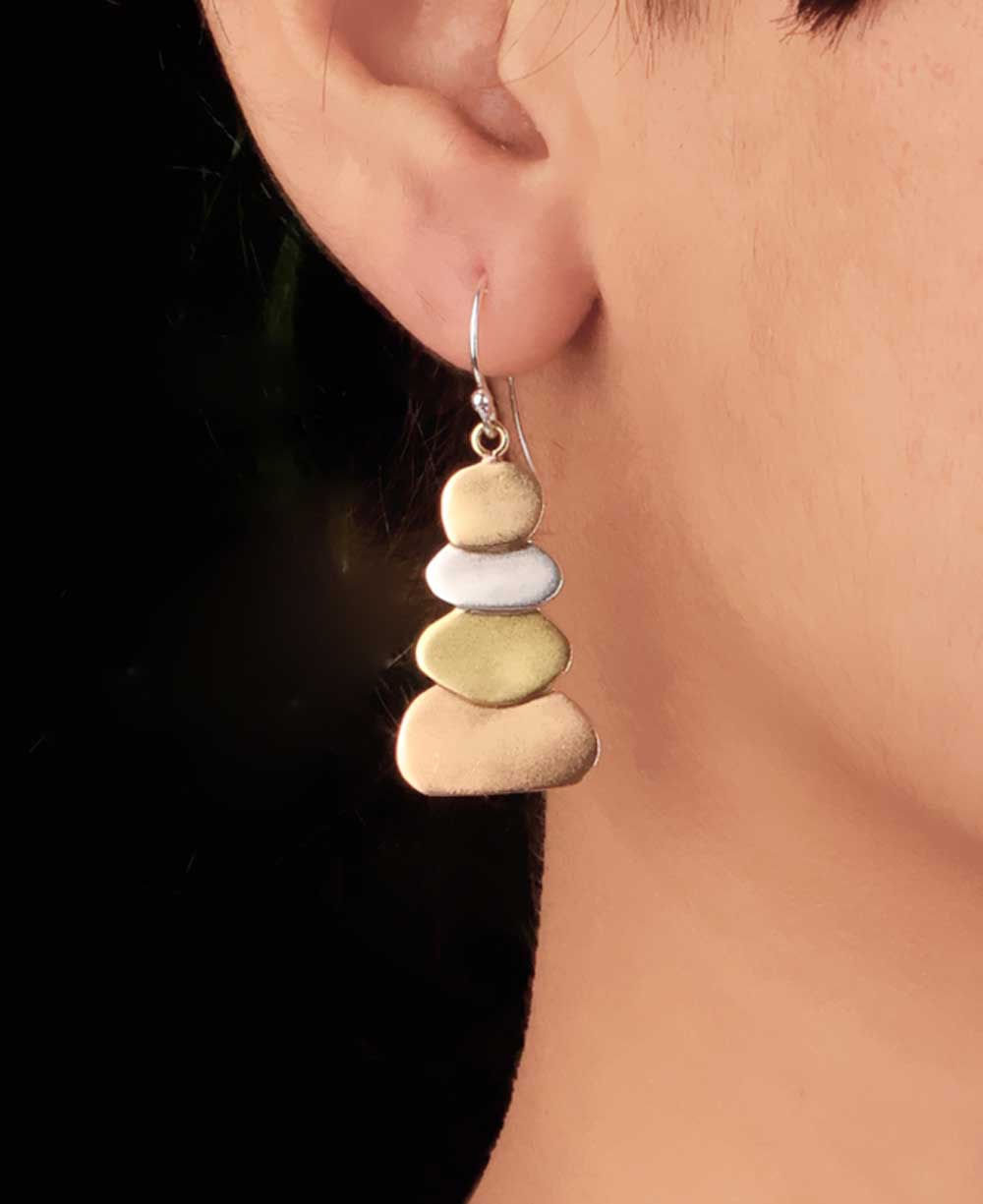 Sterling Silver and Mixed Metal Cairn Earrings、mySite、topwebapps