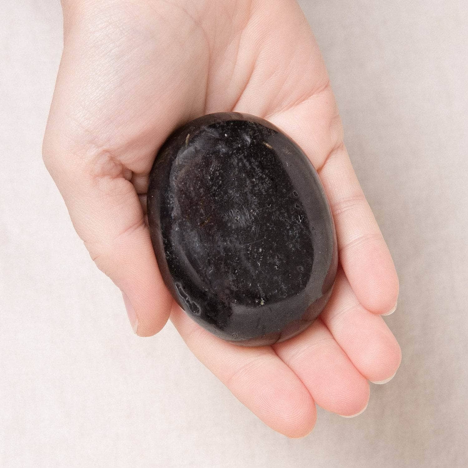Black Tourmaline Palm Stones - AAA Premium Quality、mySite、hinf8tx79