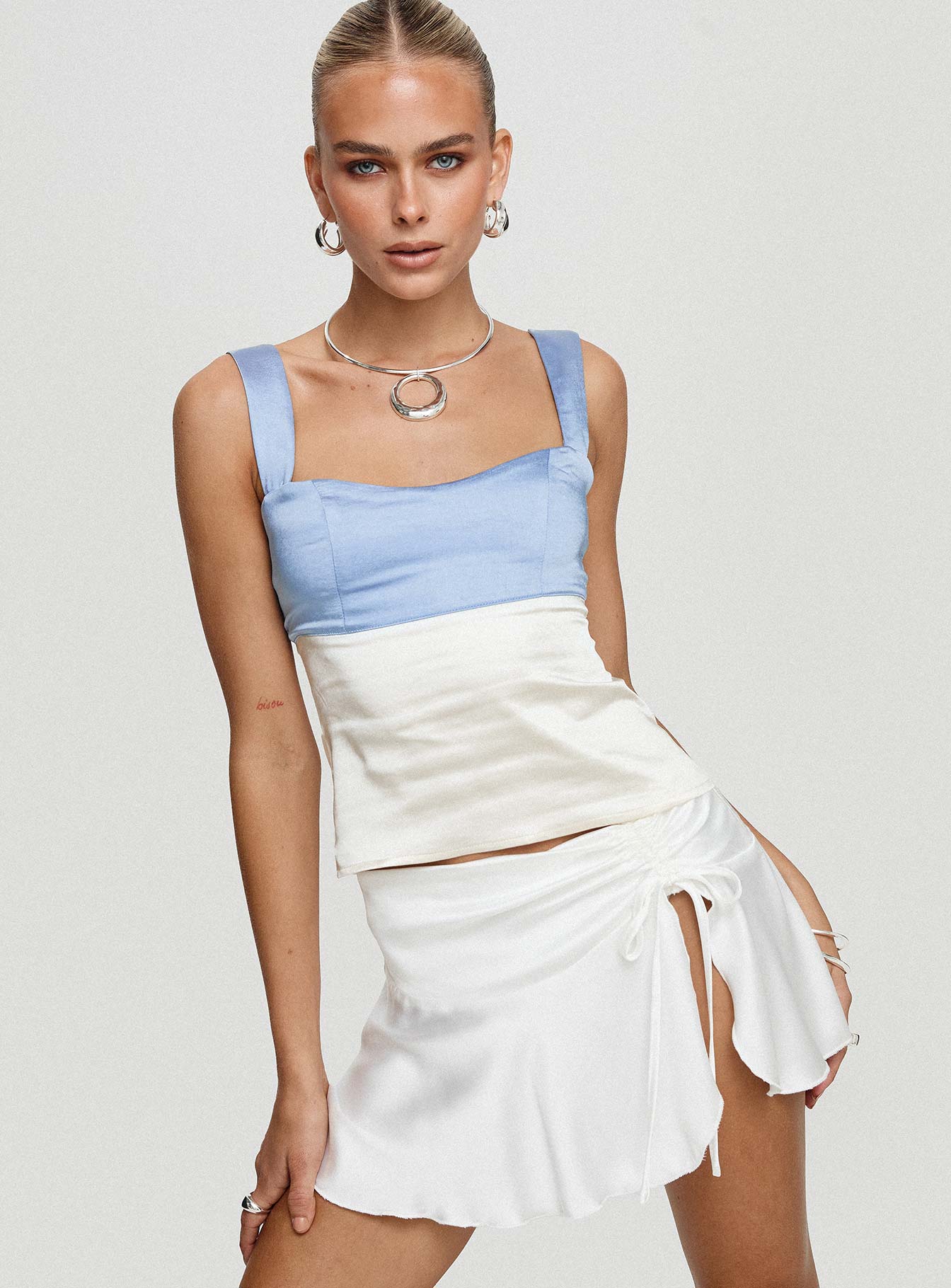 Chantell Top Blue / White、mySite、solidvoid