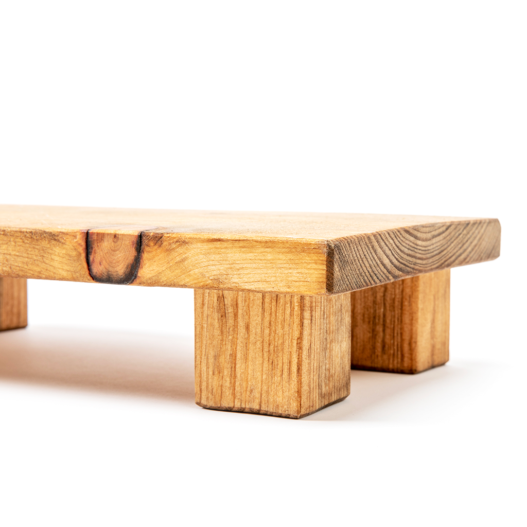 Repurposed Wood Statue Stand、mySite、topwebapps