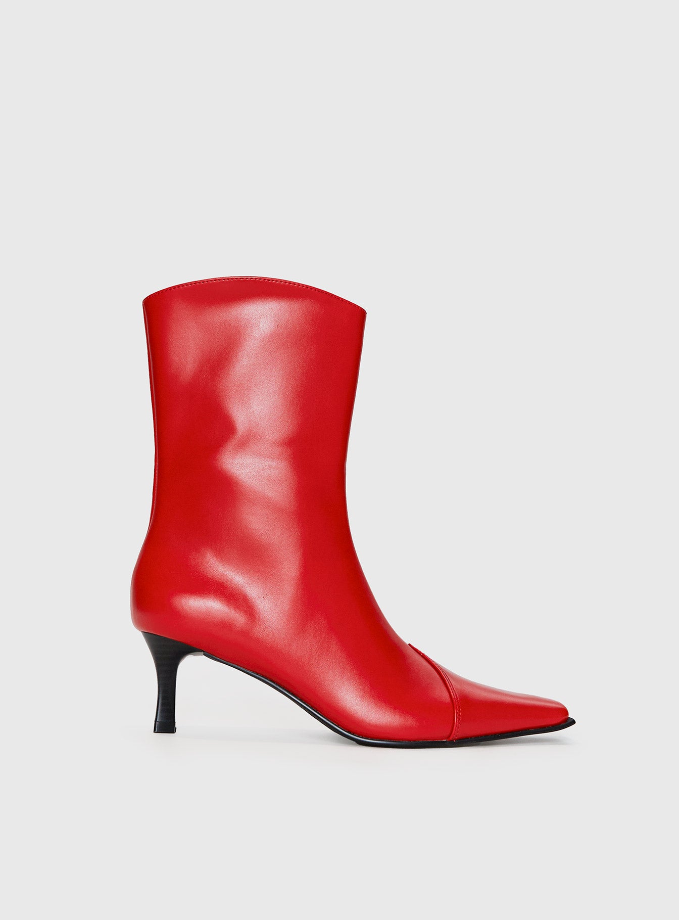 Flyn Boots Red、mySite、solidvoid