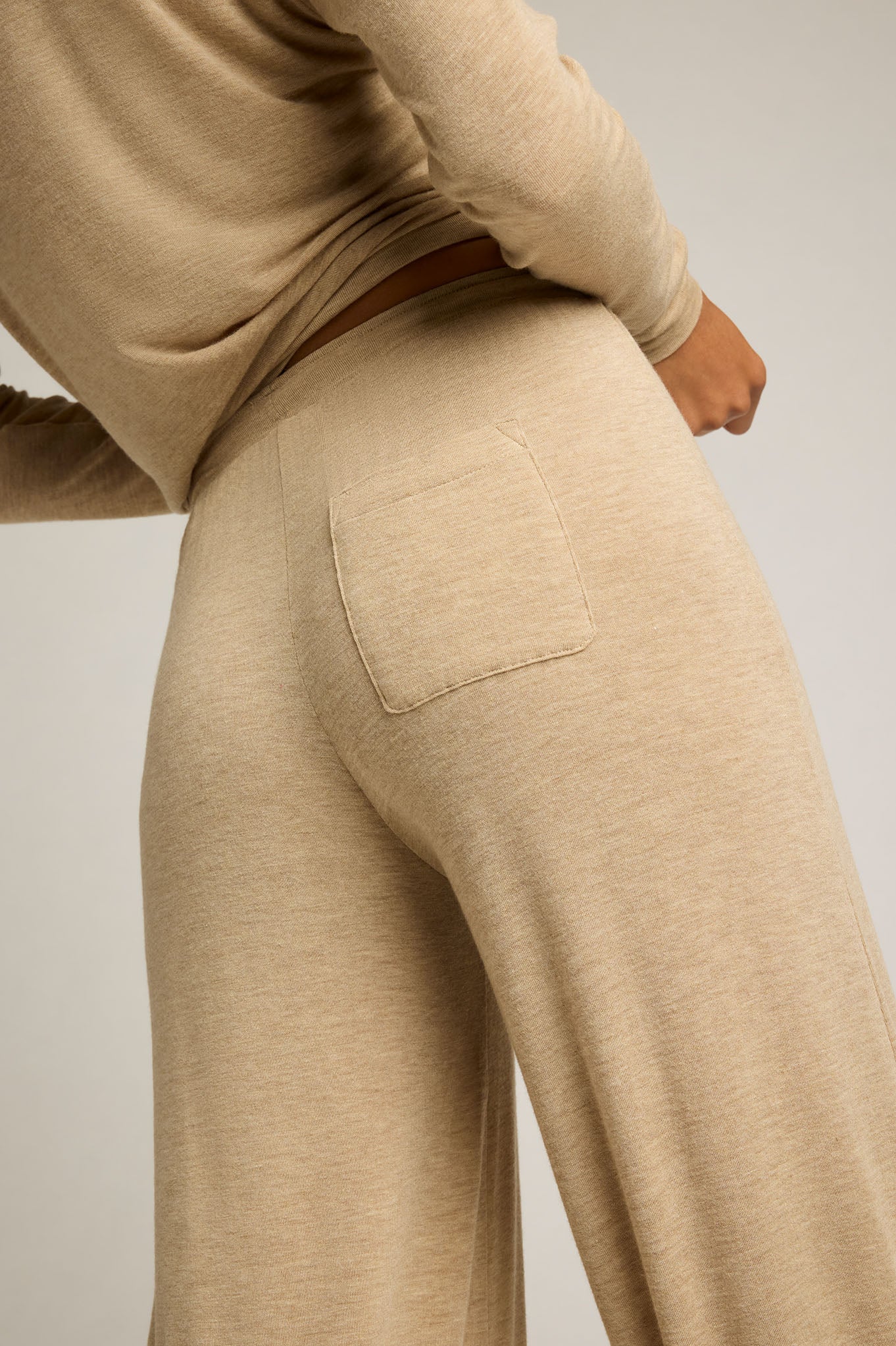 Fino Cashmere Track Pant in Dune、mySite、bengalsvssteelers