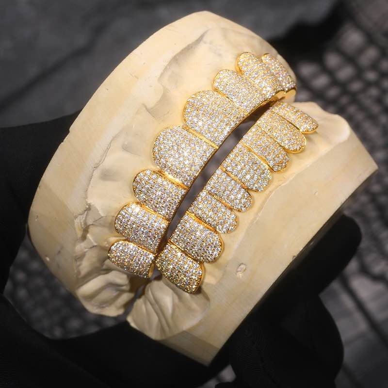Custom Moissanite Diamond Grillz 14K Yellow Gold、mySite、hinf8tx79