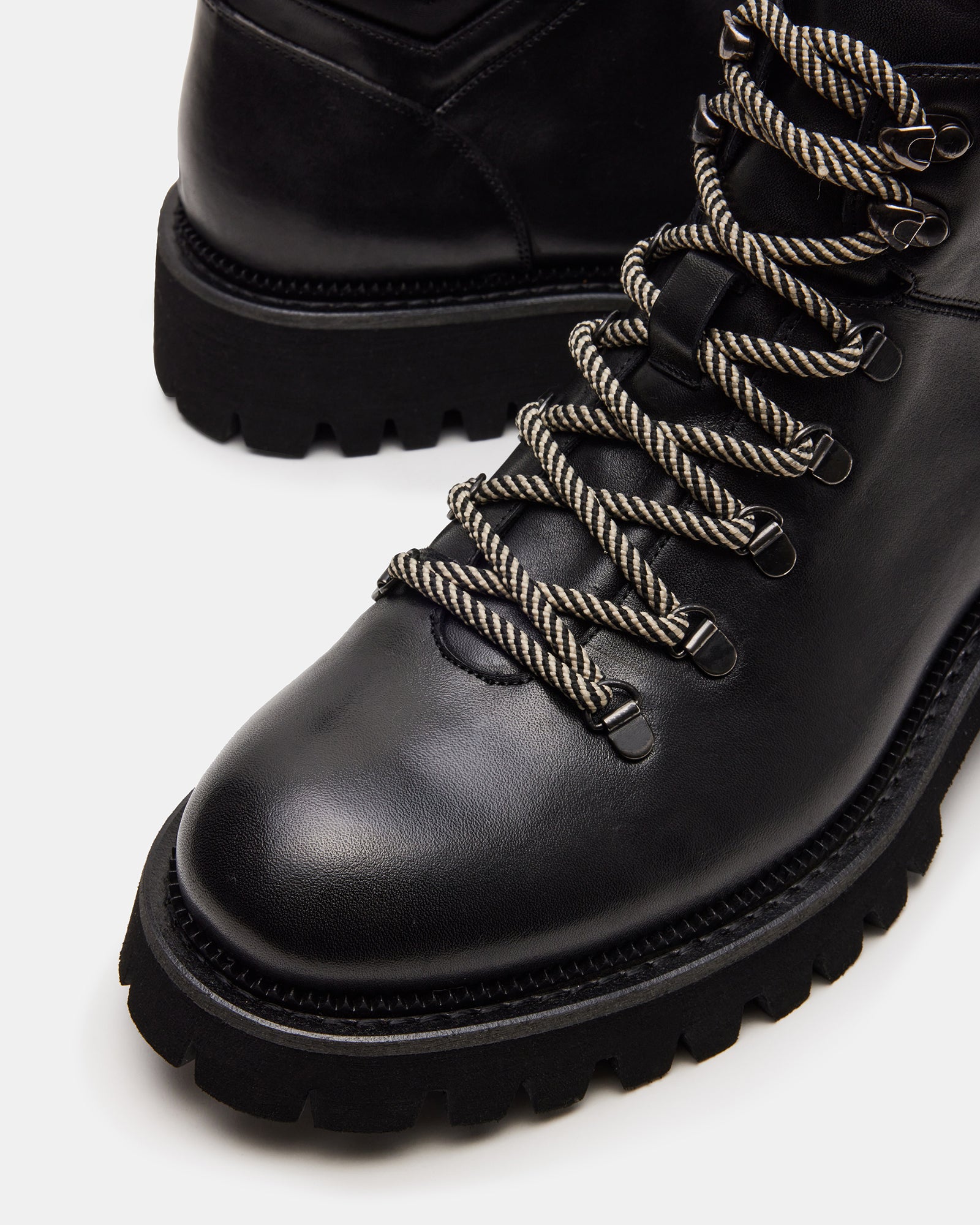 FERGUS BLACK LEATHER、mySite、gtrtttuynbv