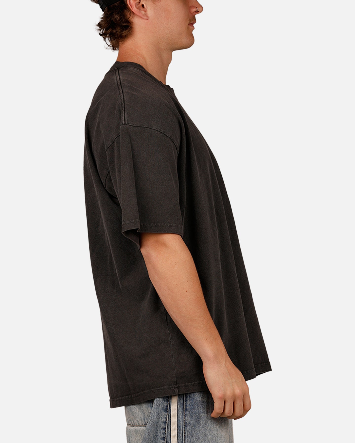 {product_title} - {shop_name}