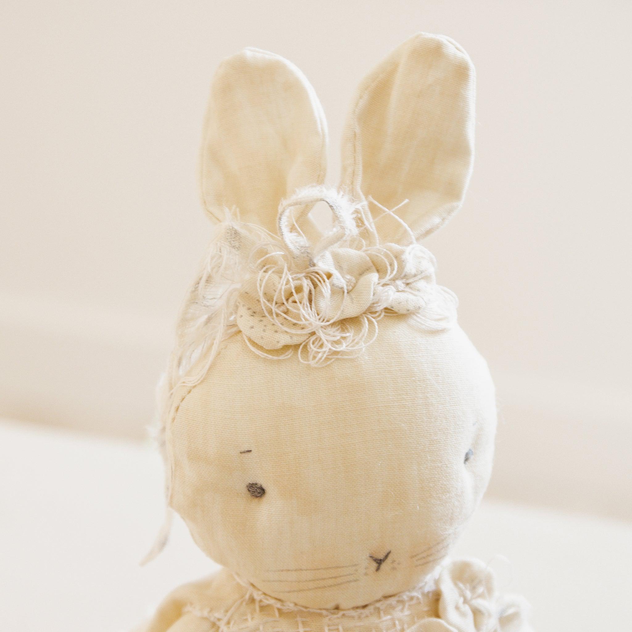RETIRED - Hutch Studio Original - Tula Tumbleweed - Hand-Crafted Cotton & Knit Bunny、mySite、g9winljtr