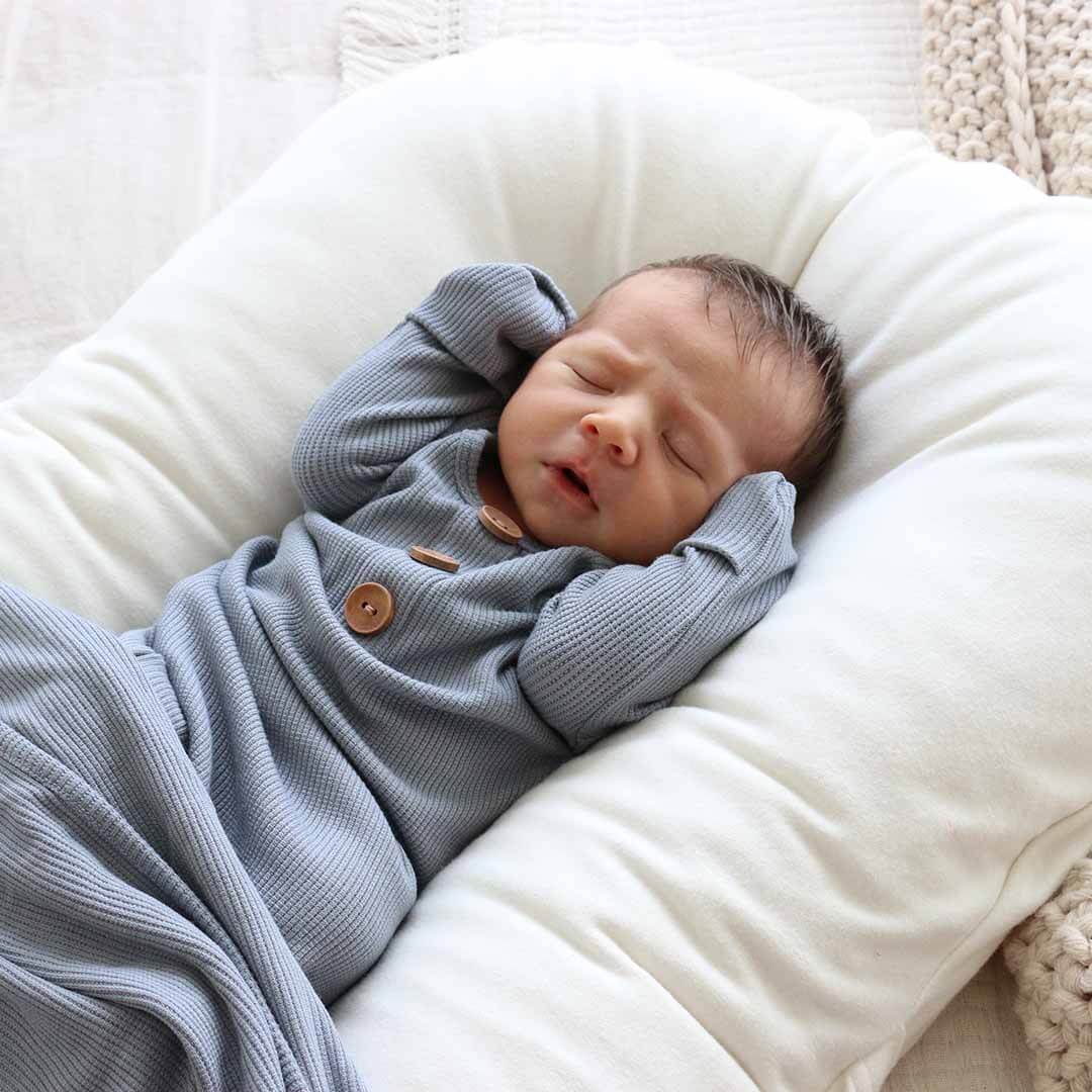  Dusty Denim Bamboo Waffle Newborn Baby Knot Gown & Hat Set、mySite、layawaytickets