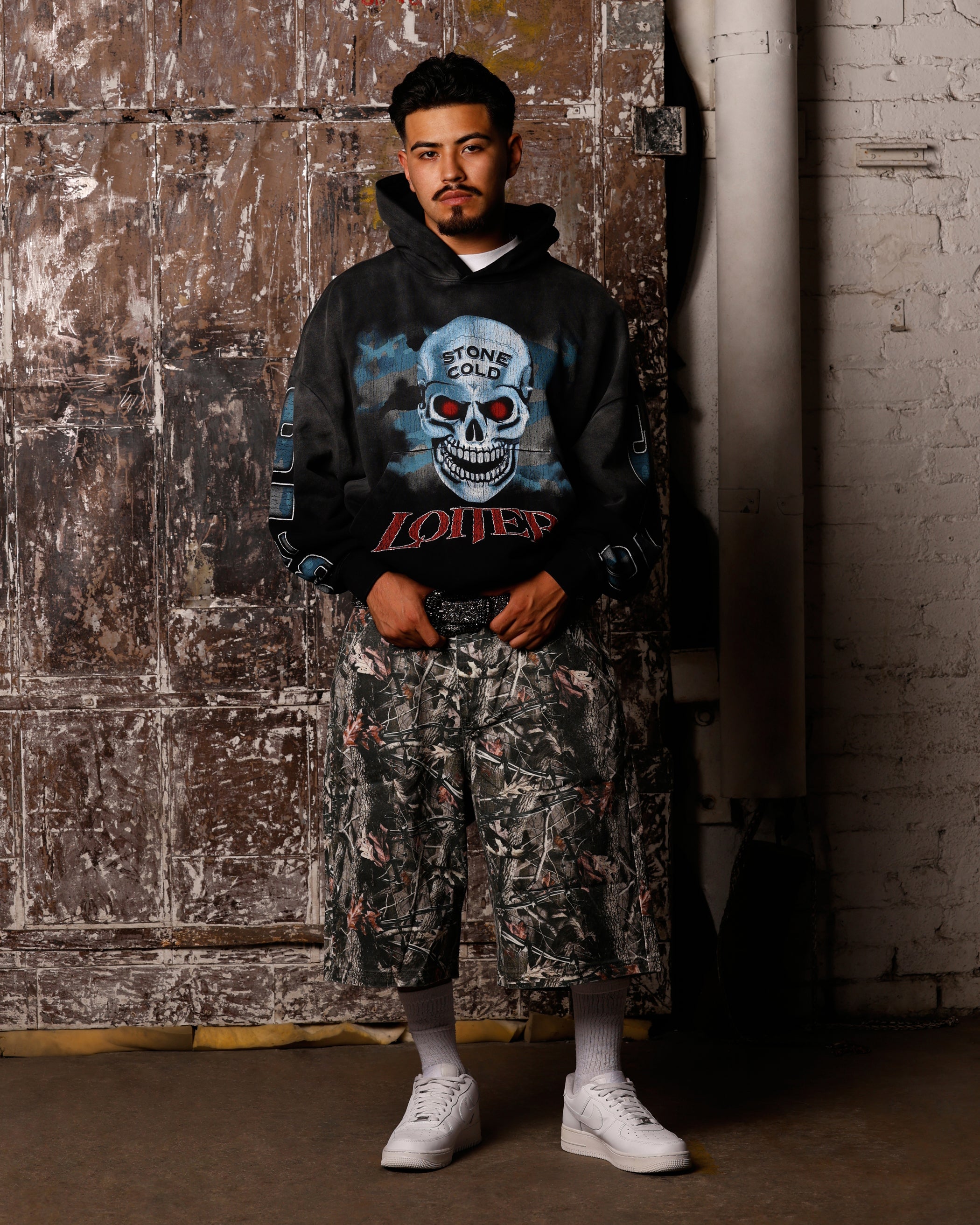 Loiter X WWE Stone Cold Premium Hoodie Vintage Black、mySite、zt4zffjzw