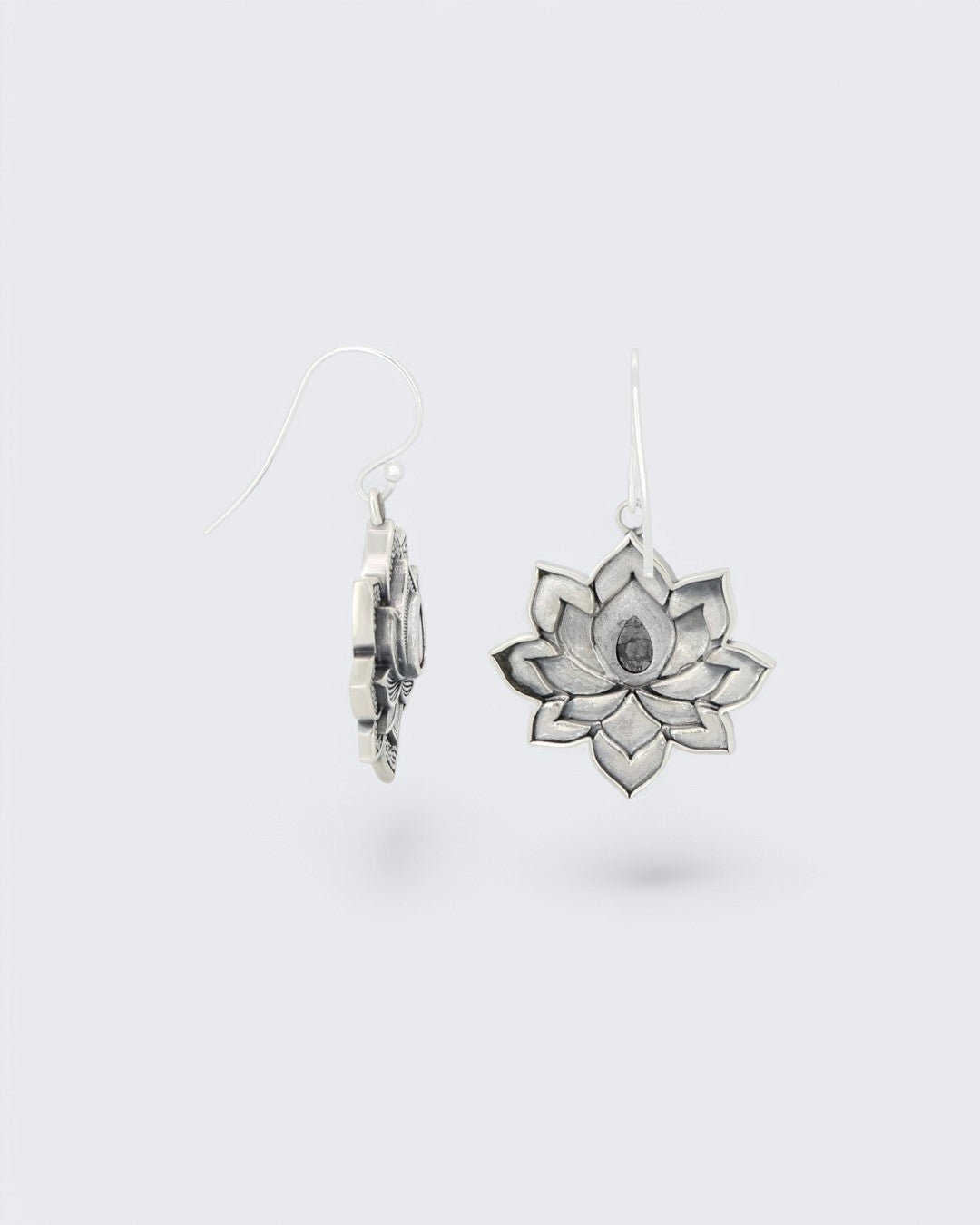 Blooming Lotus Labradorite Earrings、mySite、topwebapps