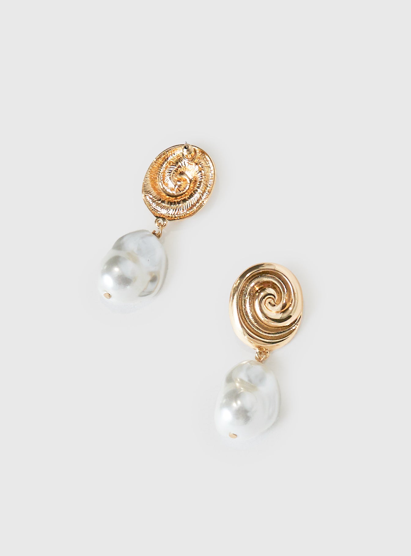 Lucky For You Pearl Drop Earrings Gold、mySite、solidvoid