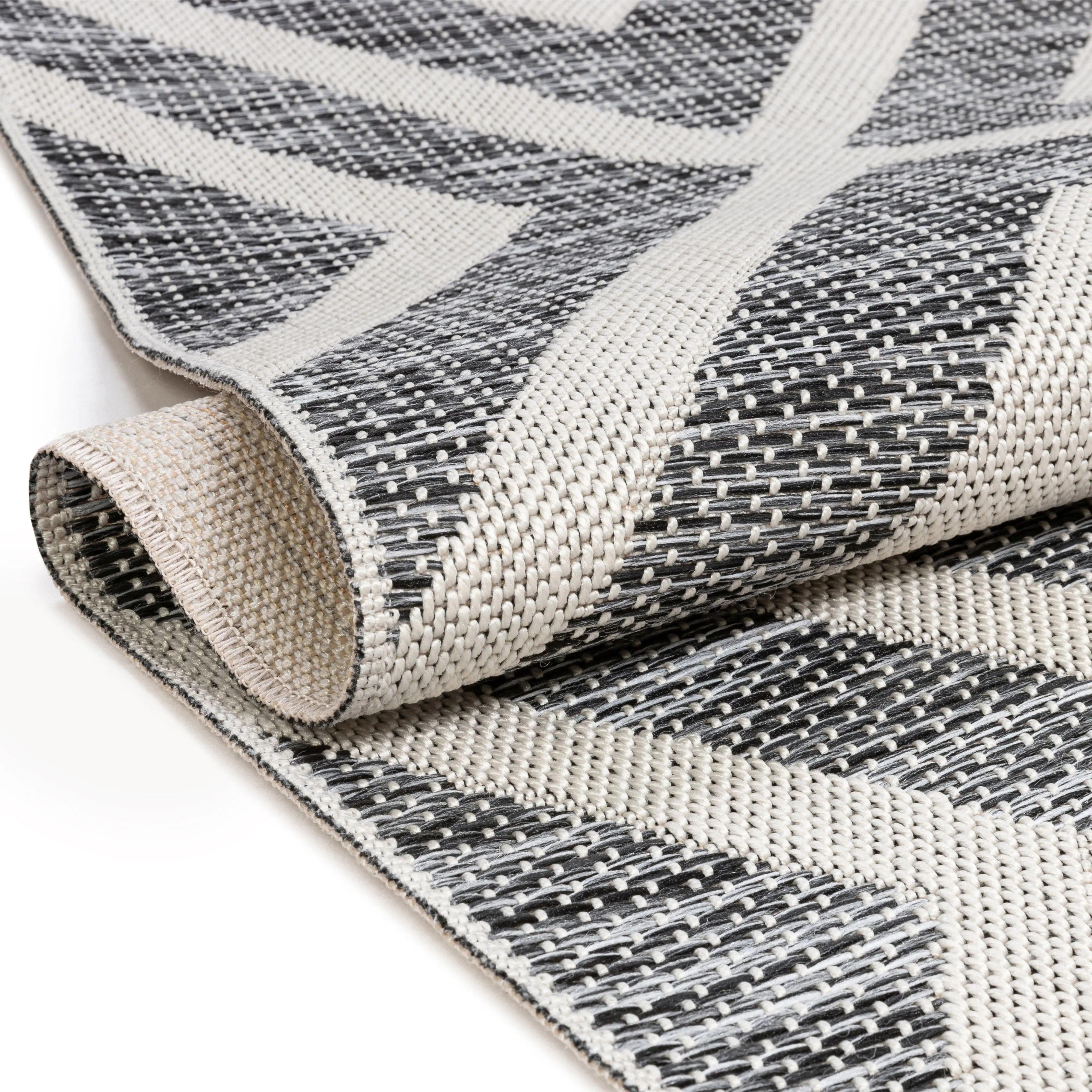 Brito Modern Bold Grey Flatweave 7'10 x 10'6 Rug、mySite、gigharbornorthrealestate