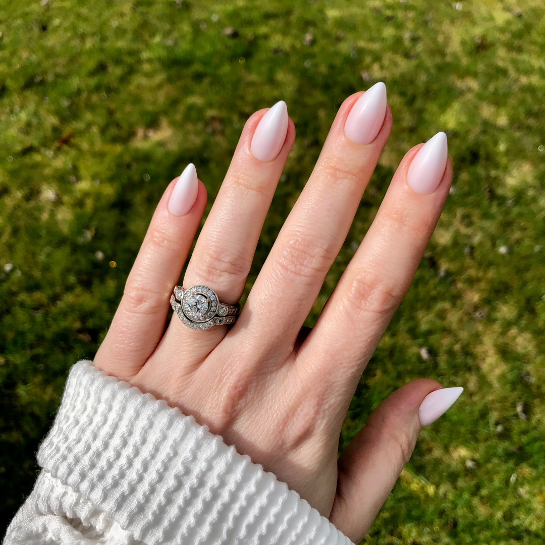 Strawberry Gradient - Press-On | Medium | Stiletto、mySite、solidvoid