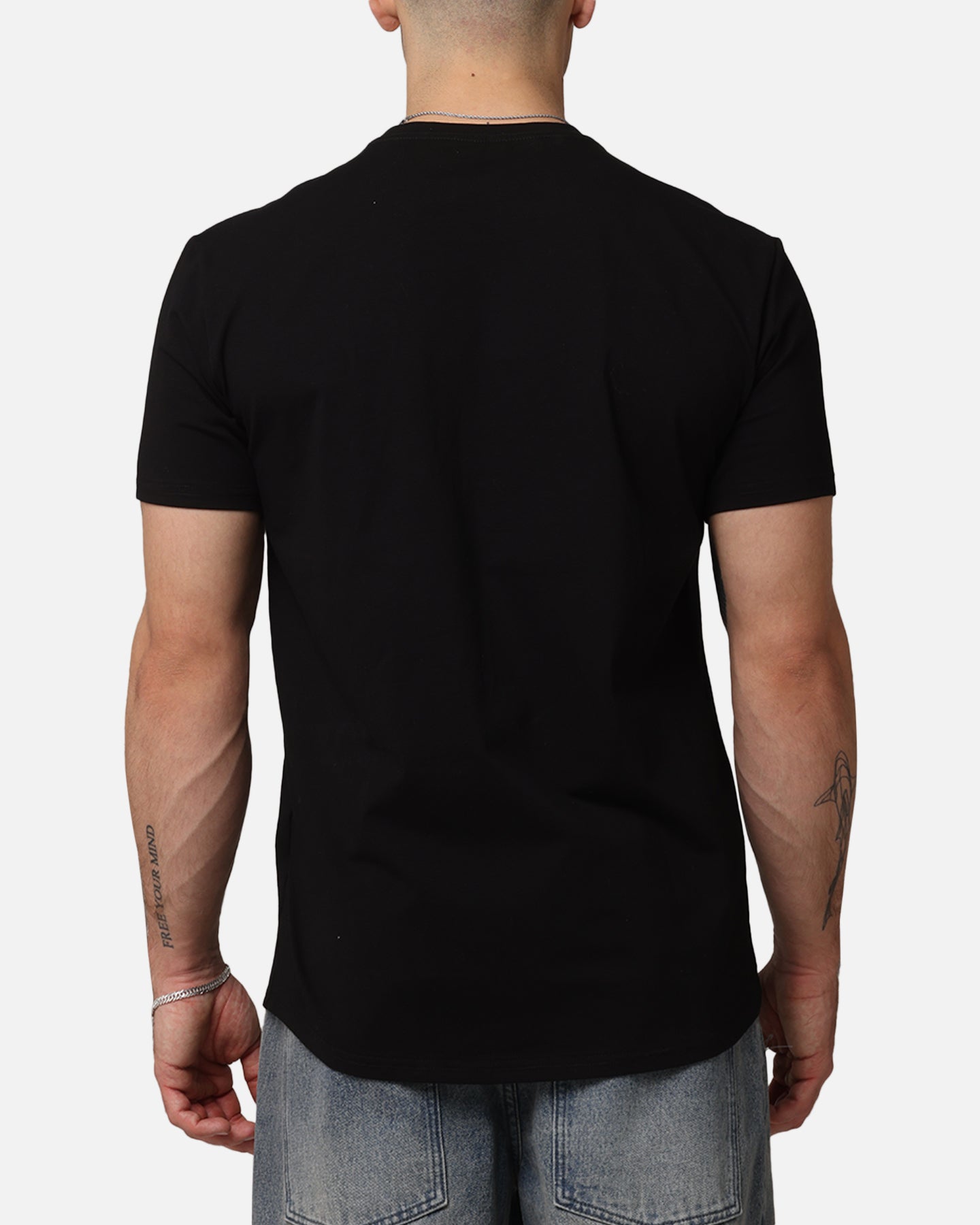 {product_title} - {shop_name}