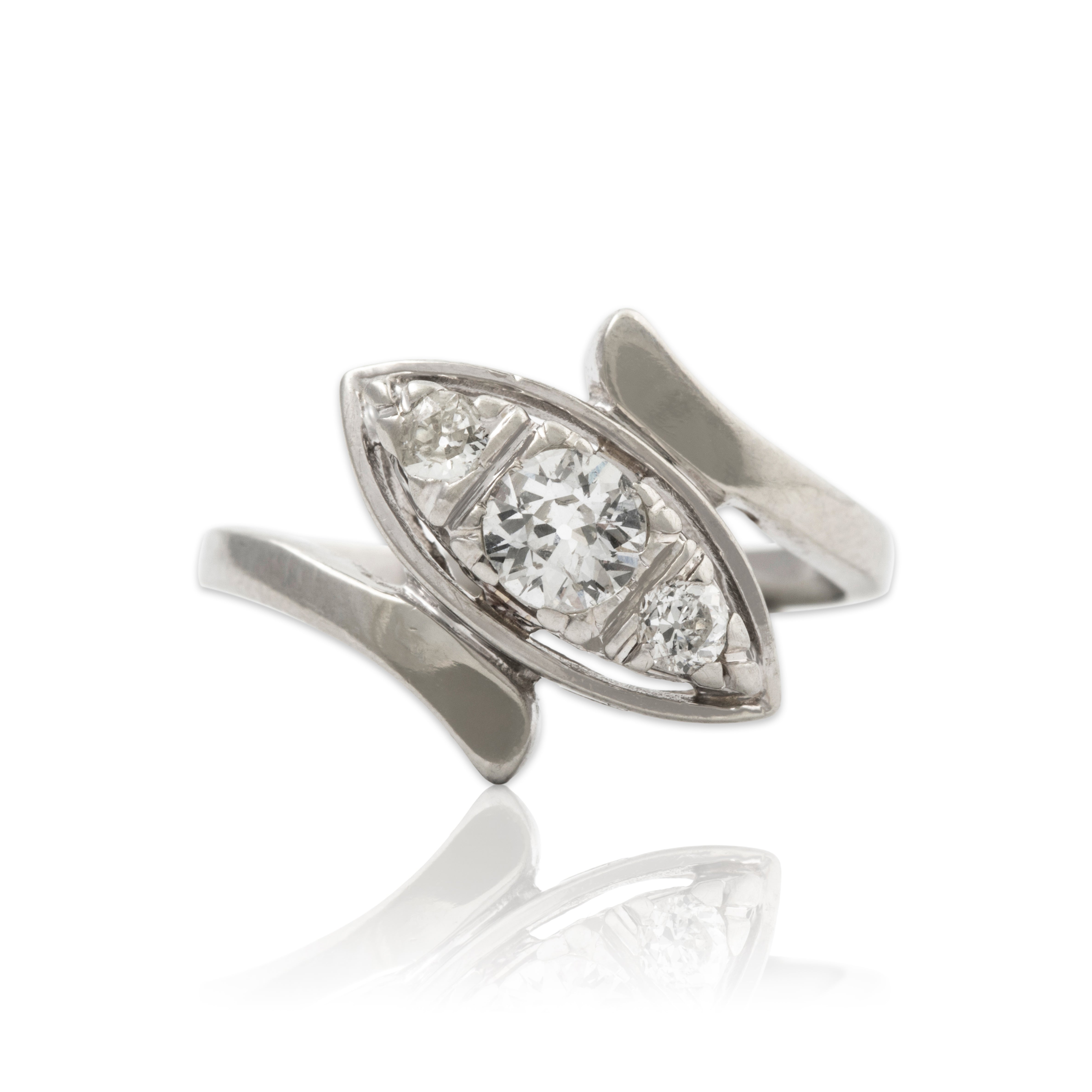 Vintage 14k White Gold 0.438cttw Old Mine Diamond Bypass Navette Trio Ring 6.25、mySite、hinf8tx79