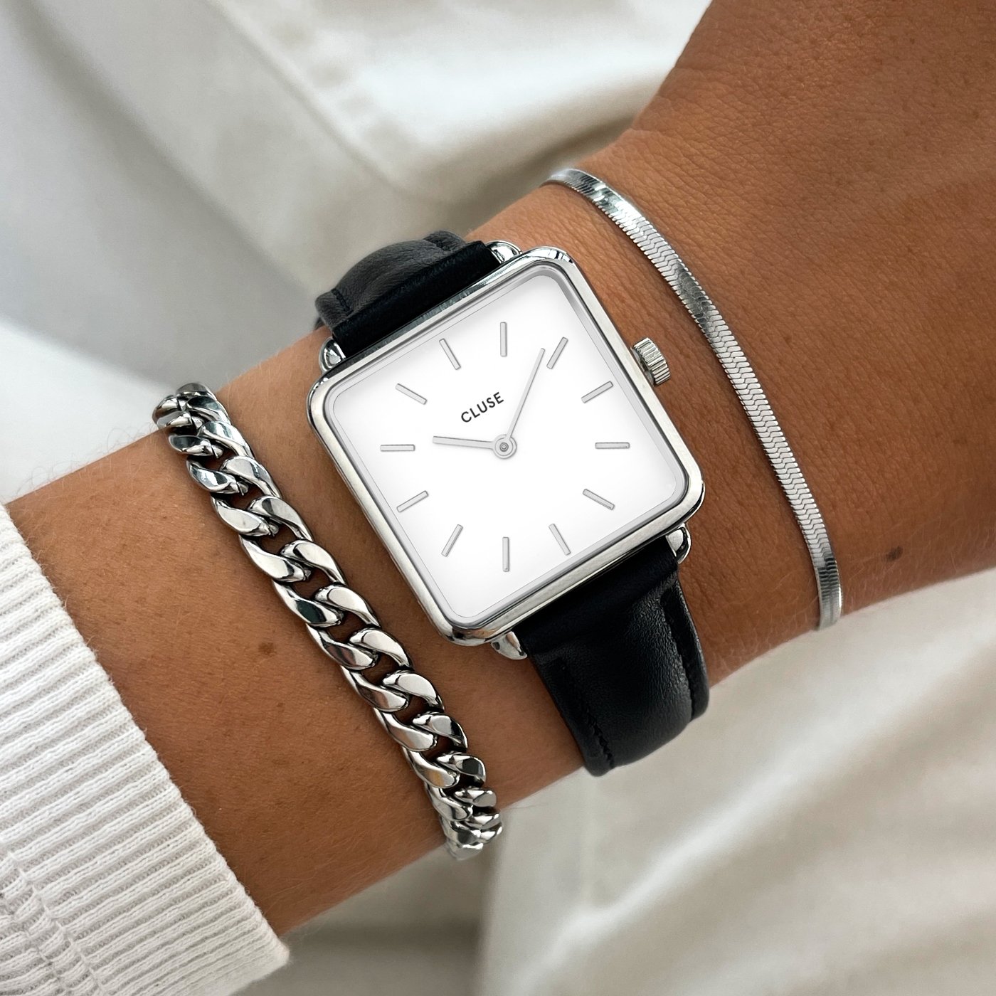  Strap 16 mm Leather Black, Silver Colour