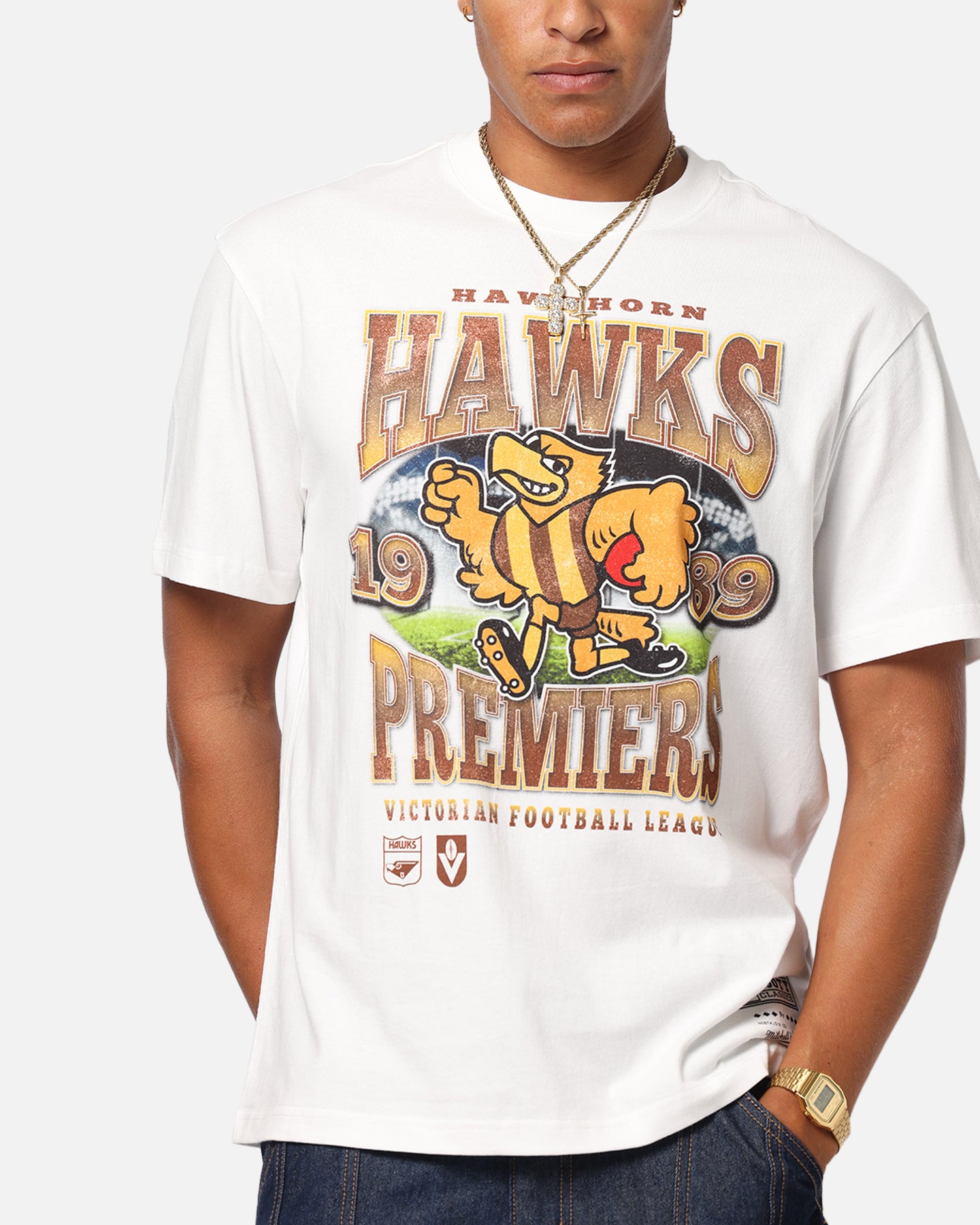 Mitchell & Ness Hawthorn Hawks Mascot T-Shirt Vintage White、mySite、zt4zffjzw