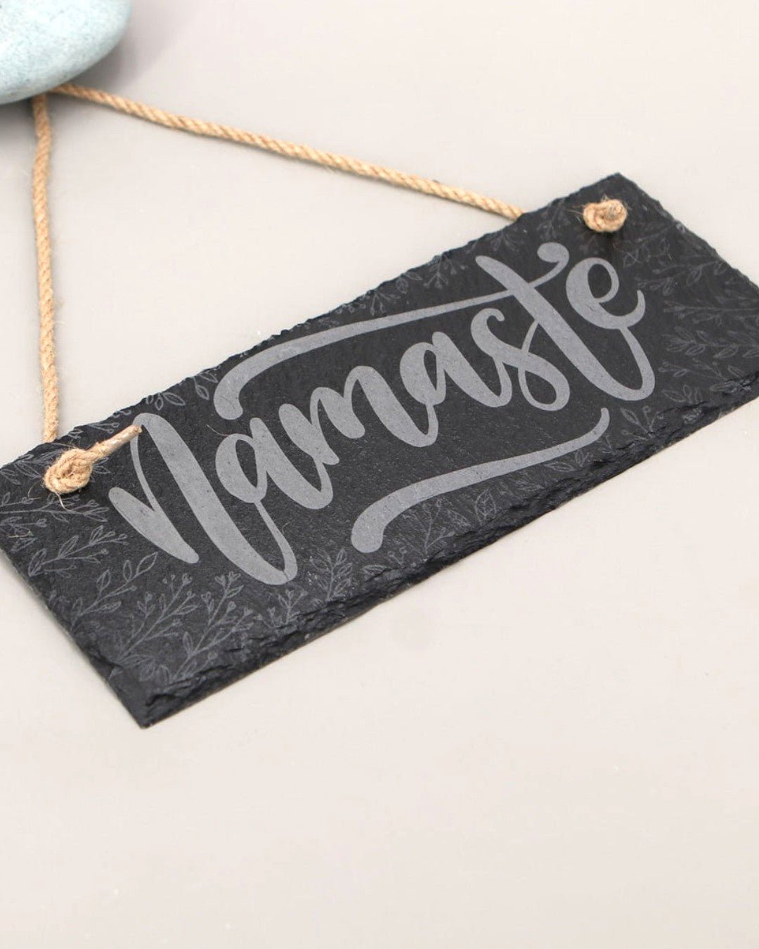 Floral Namaste Slate Wall Hanging、mySite、topwebapps