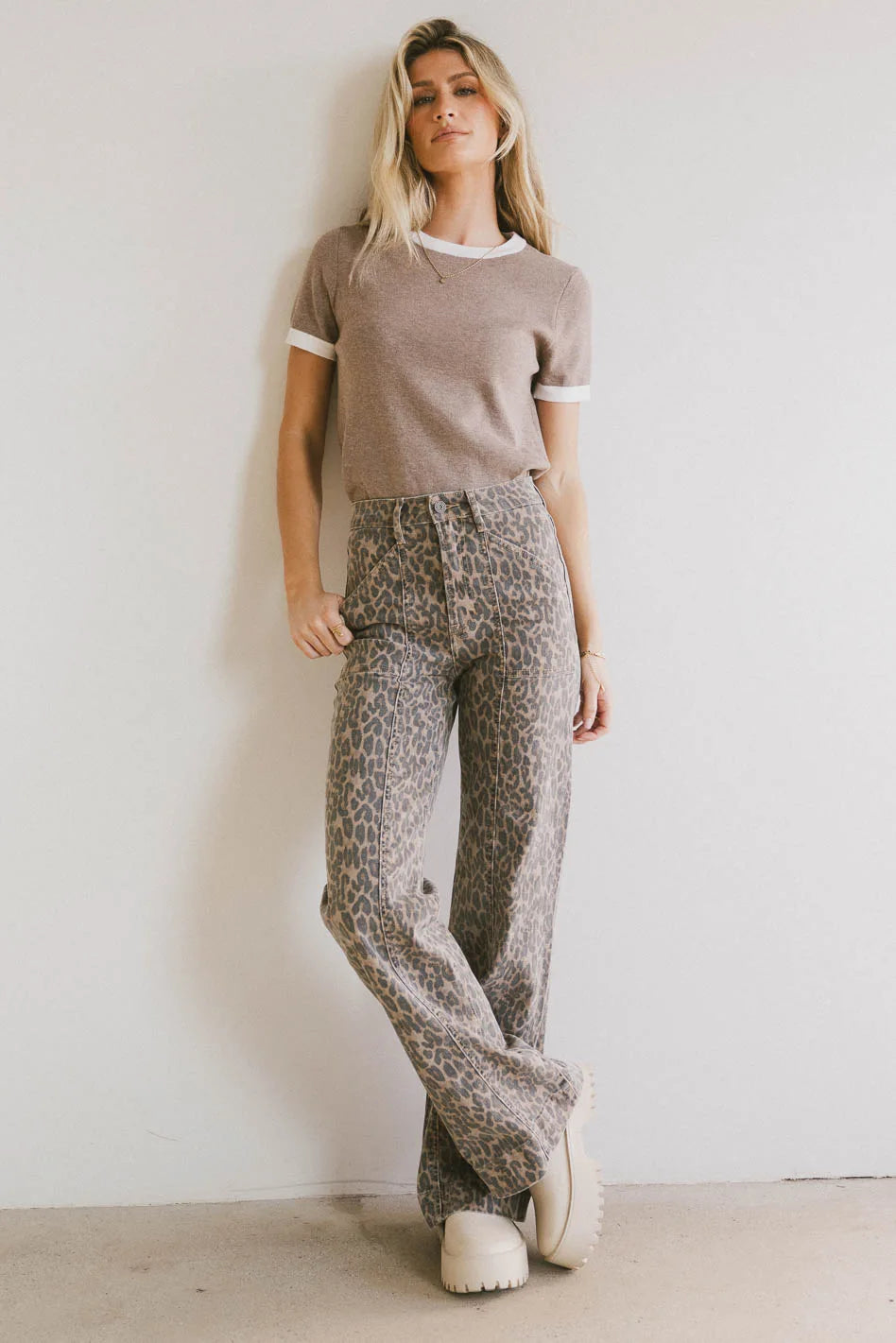 {product_title} - {shop_name}