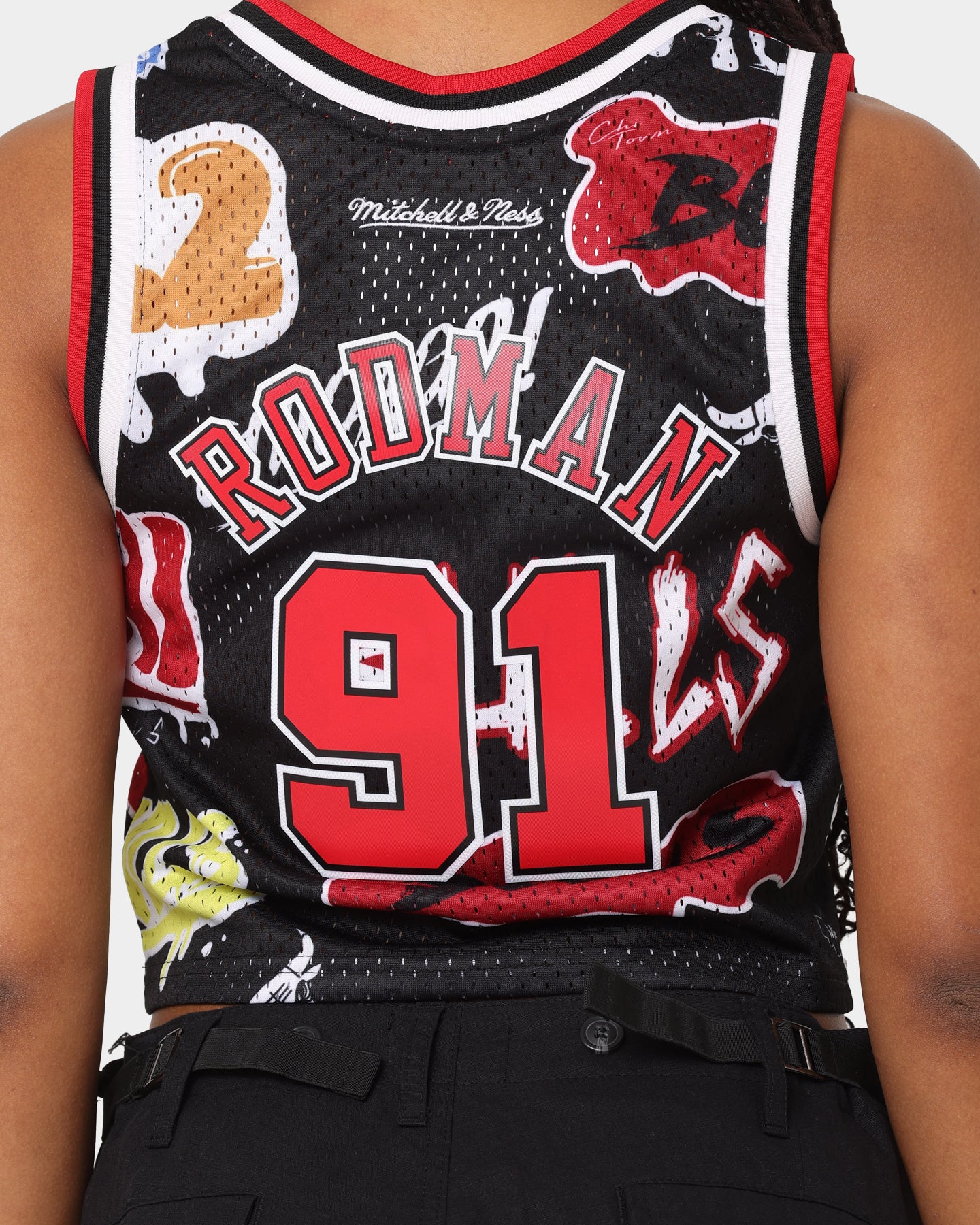 Mitchell & Ness Women's Dennis Rodman Chicago Bulls Slap Sticker Crop Tank Jersey Black、mySite、zt4zffjzw