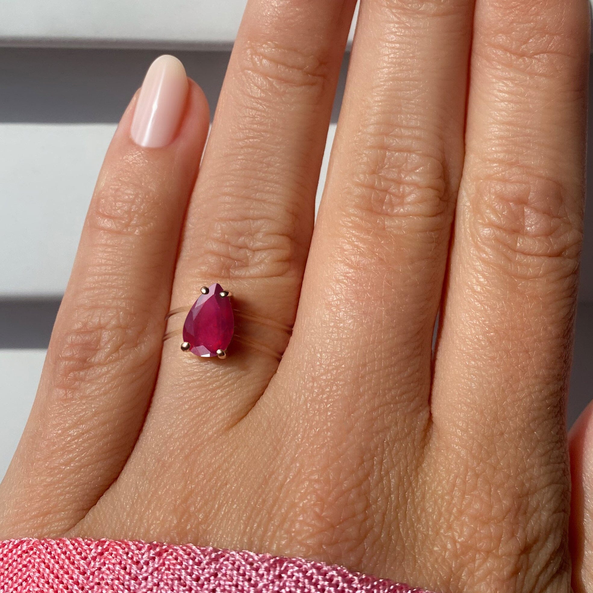 Ruby Ring Floating Sway - July Birthstone、mySite、hinf8tx79