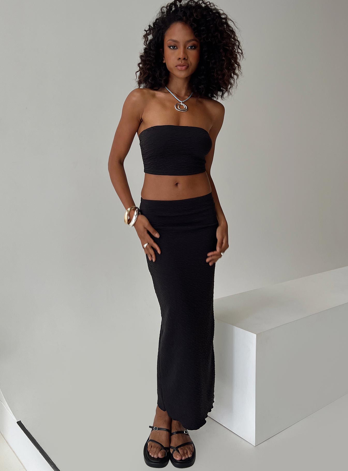 Martha Set Black、mySite、solidvoid