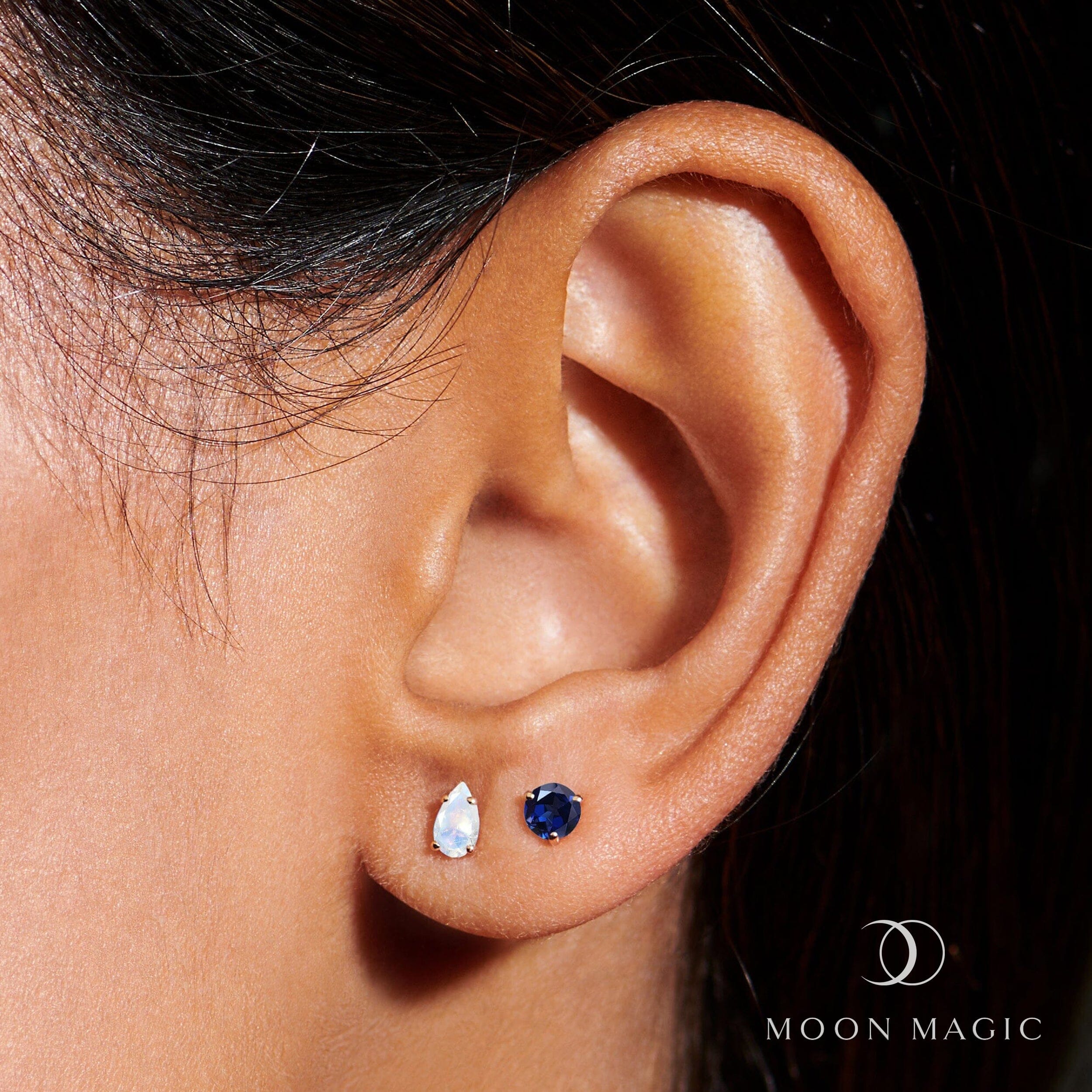 Blue Sapphire Moonstone Petite Round & Teardrop Studs、mySite、hinf8tx79