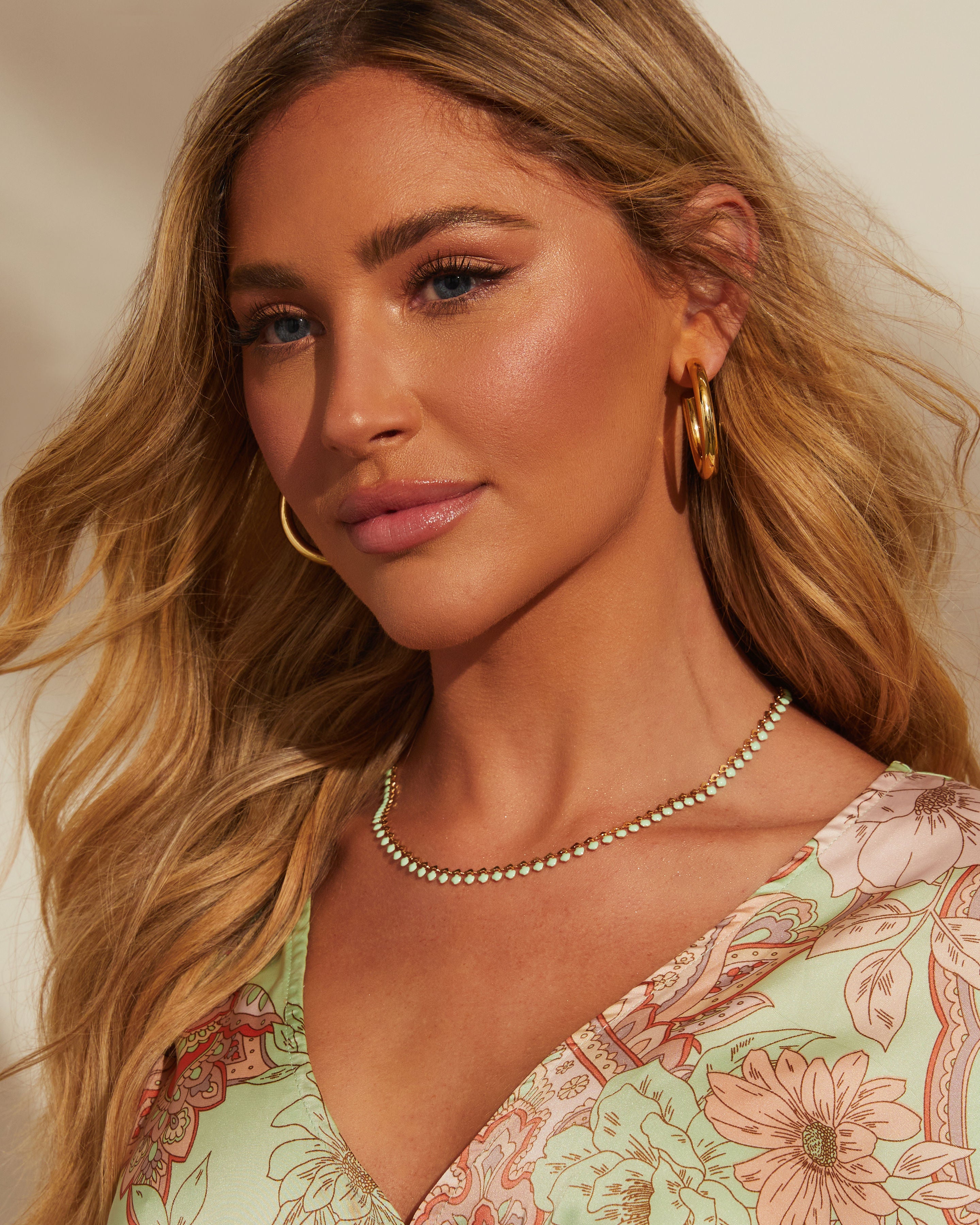 {product_title} - {shop_name}