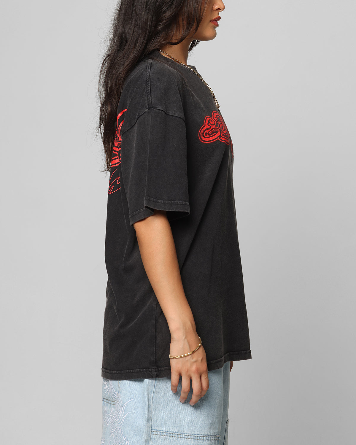 {product_title} - {shop_name}