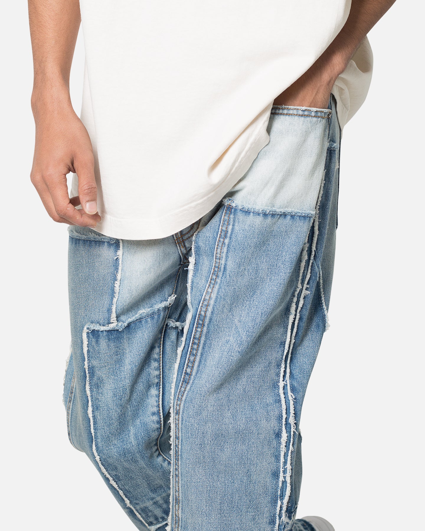 {product_title} - {shop_name}