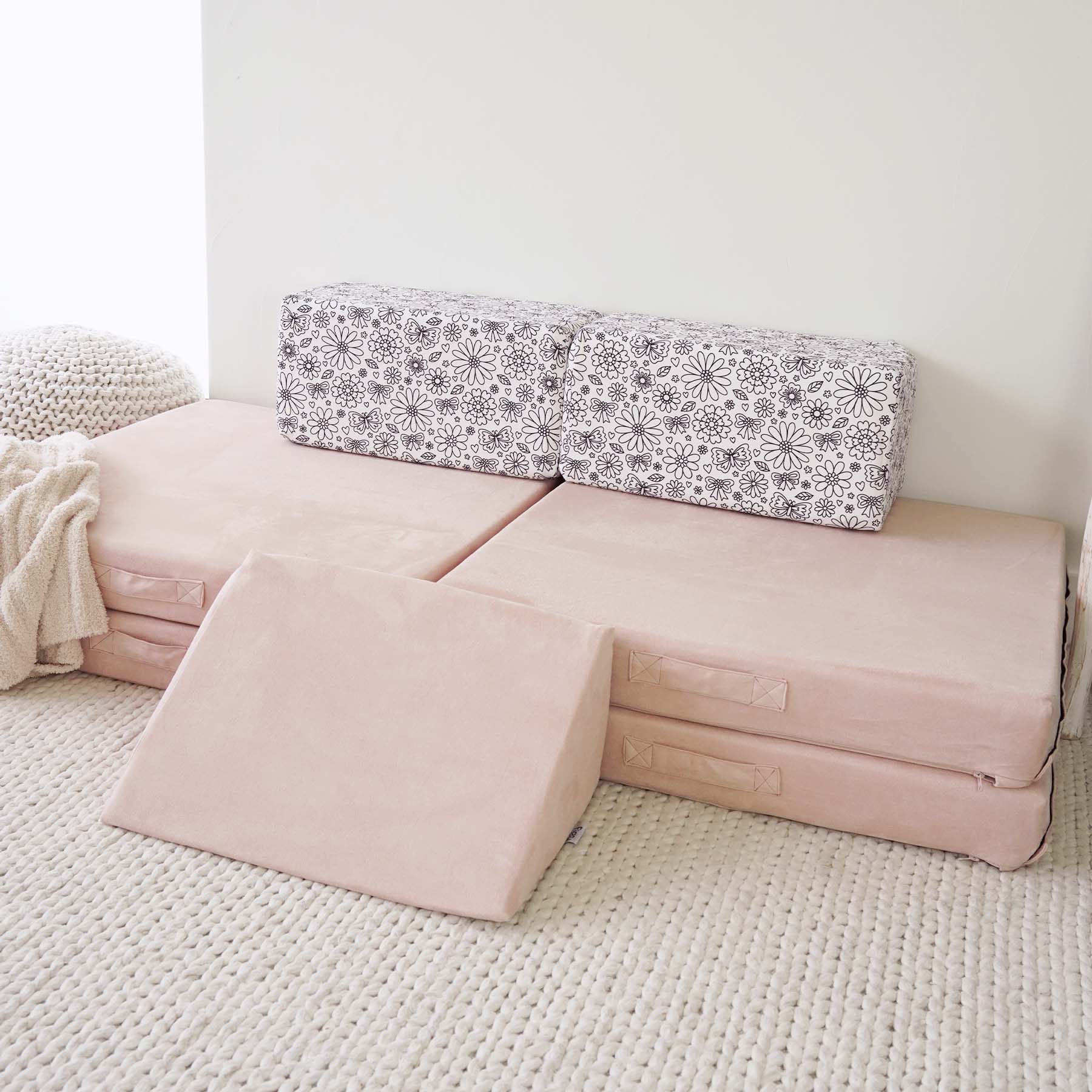  The Figgy Play Couch (7 pc) with Wedge X Caden Lane、mySite、layawaytickets