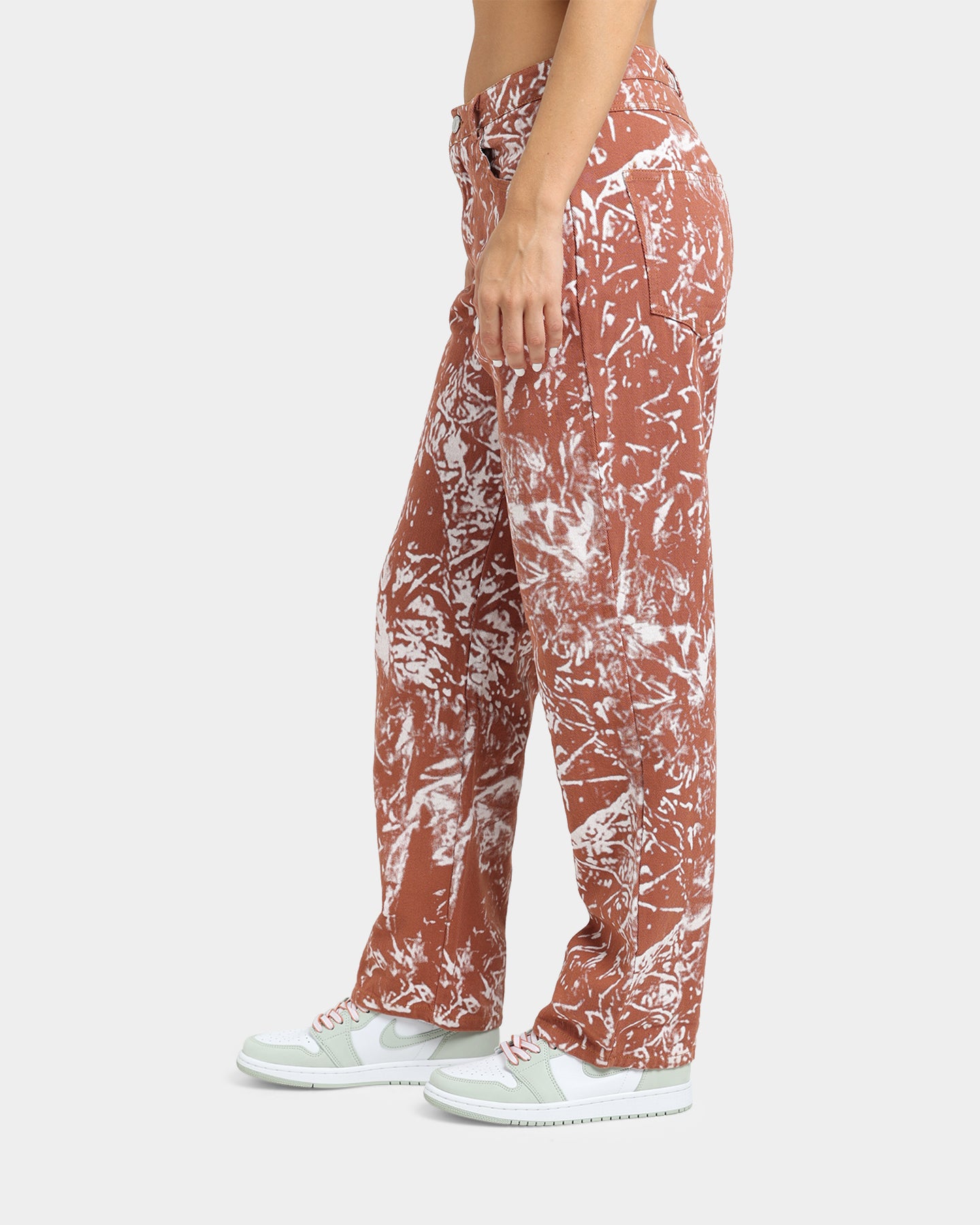 {product_title} - {shop_name}