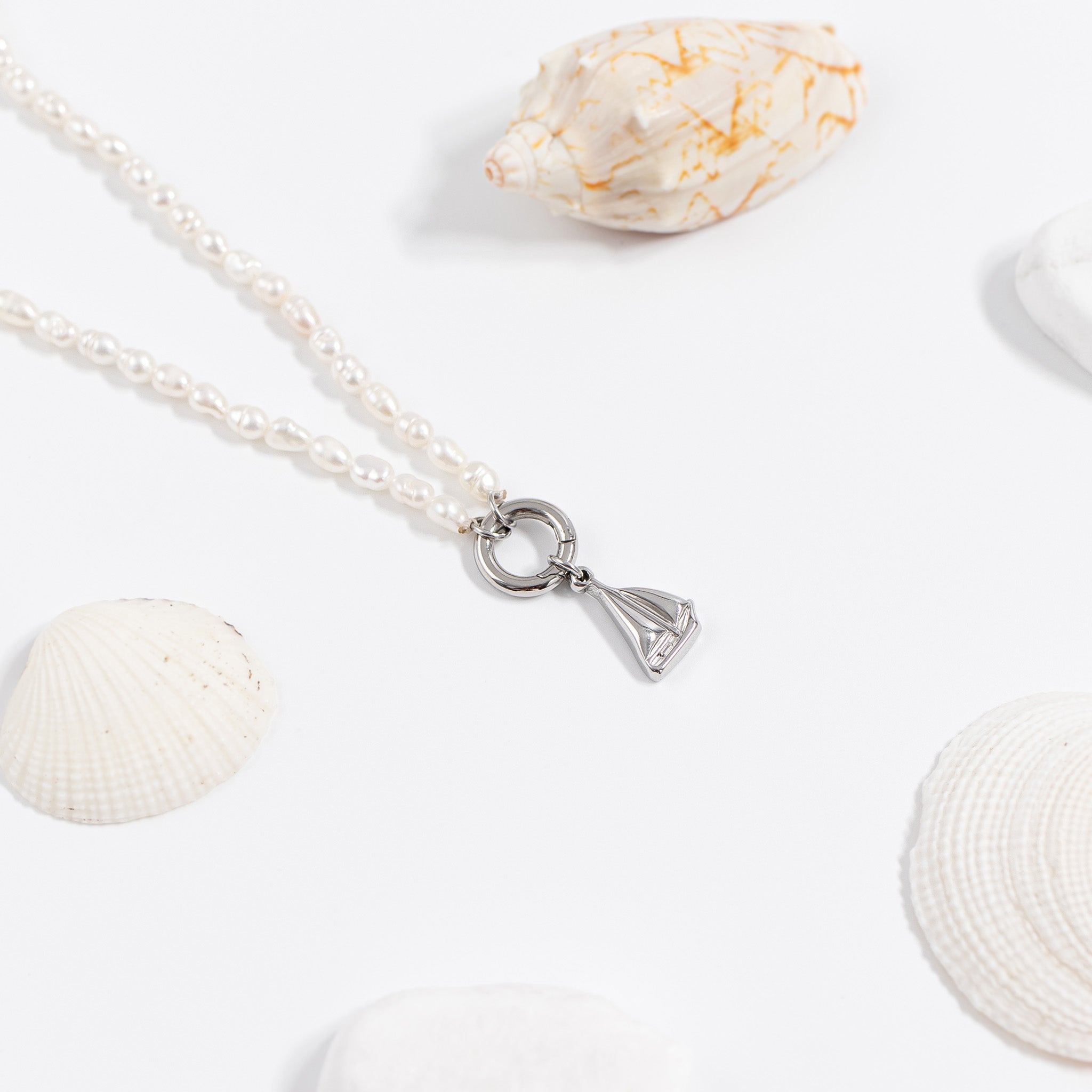 18K Gold PVD Stainless Steel Freshwater Pearl Charm Holder Necklace / CHN0100、mySite、dreamappss