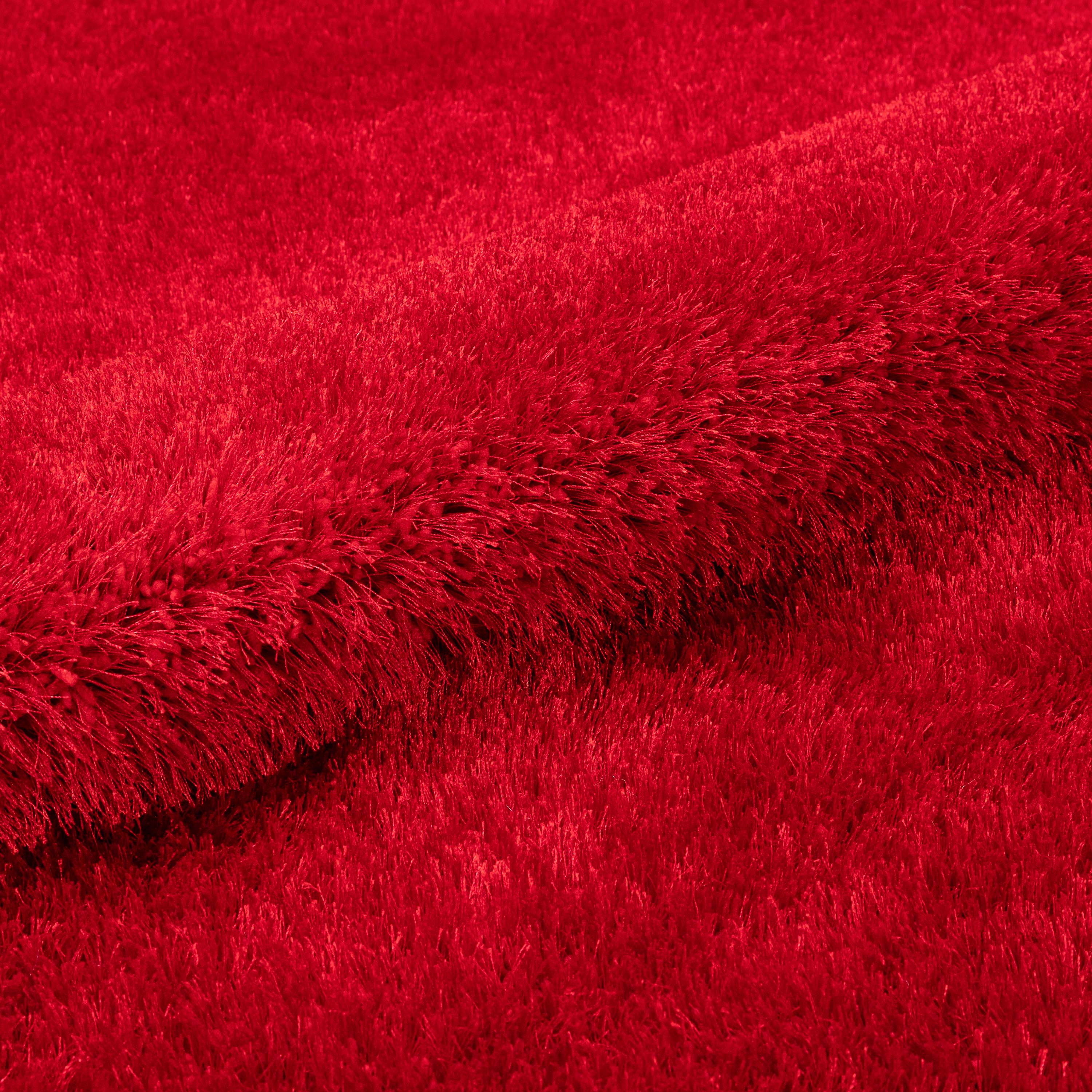 Feather Collection Liza Red Shag Rug – Sparkly, Plush, Minimalist Glam、mySite、gigharbornorthrealestate