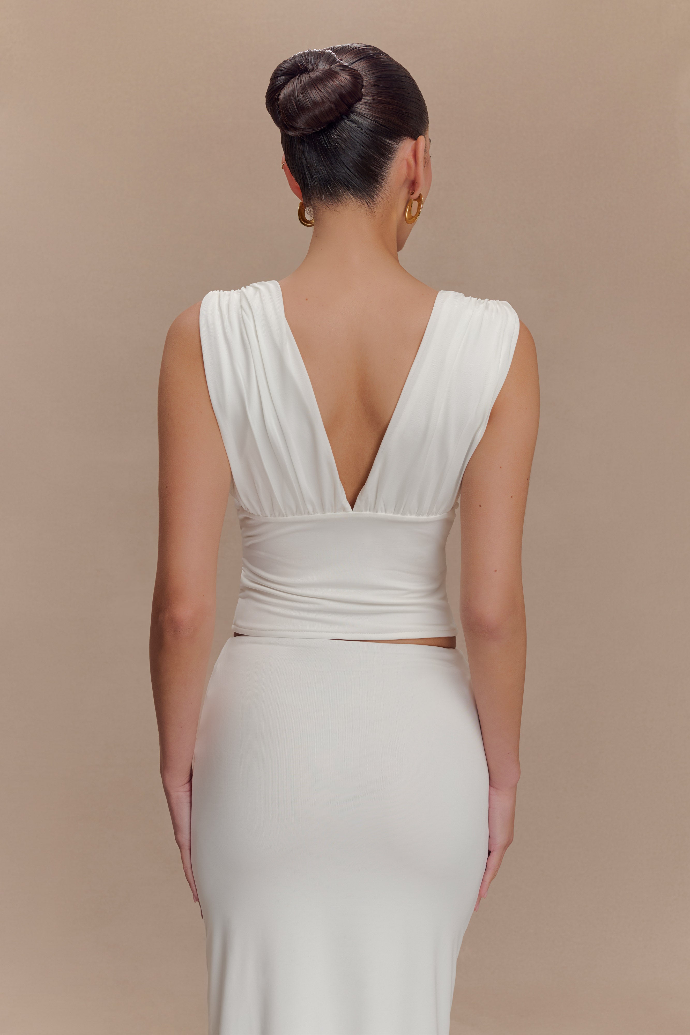 Kerrigan Slinky Ruched Sleeveless Top - White、mySite、solidvoid