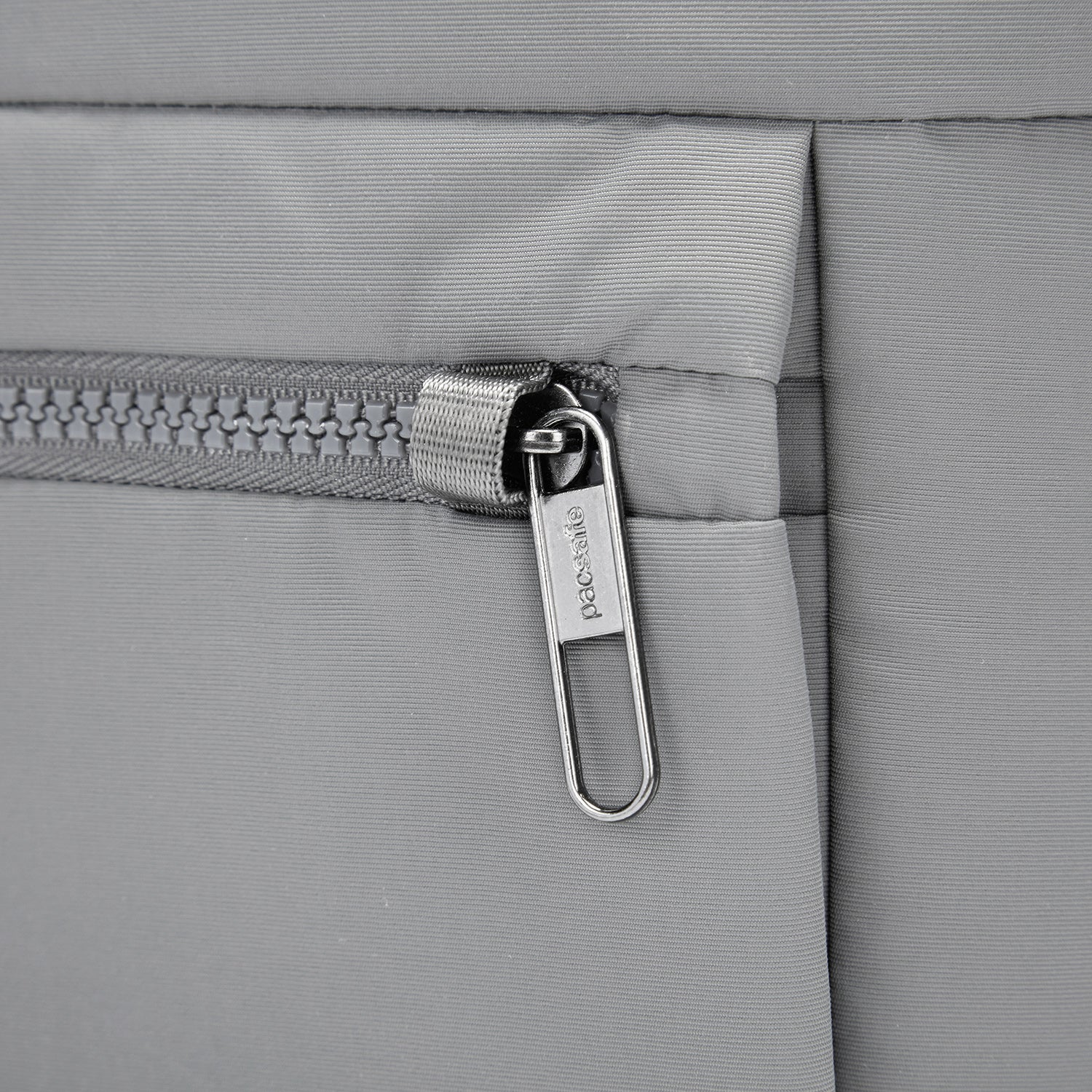 Pacsafe® CX anti-theft mini backpack、mySite、garagedoors4me