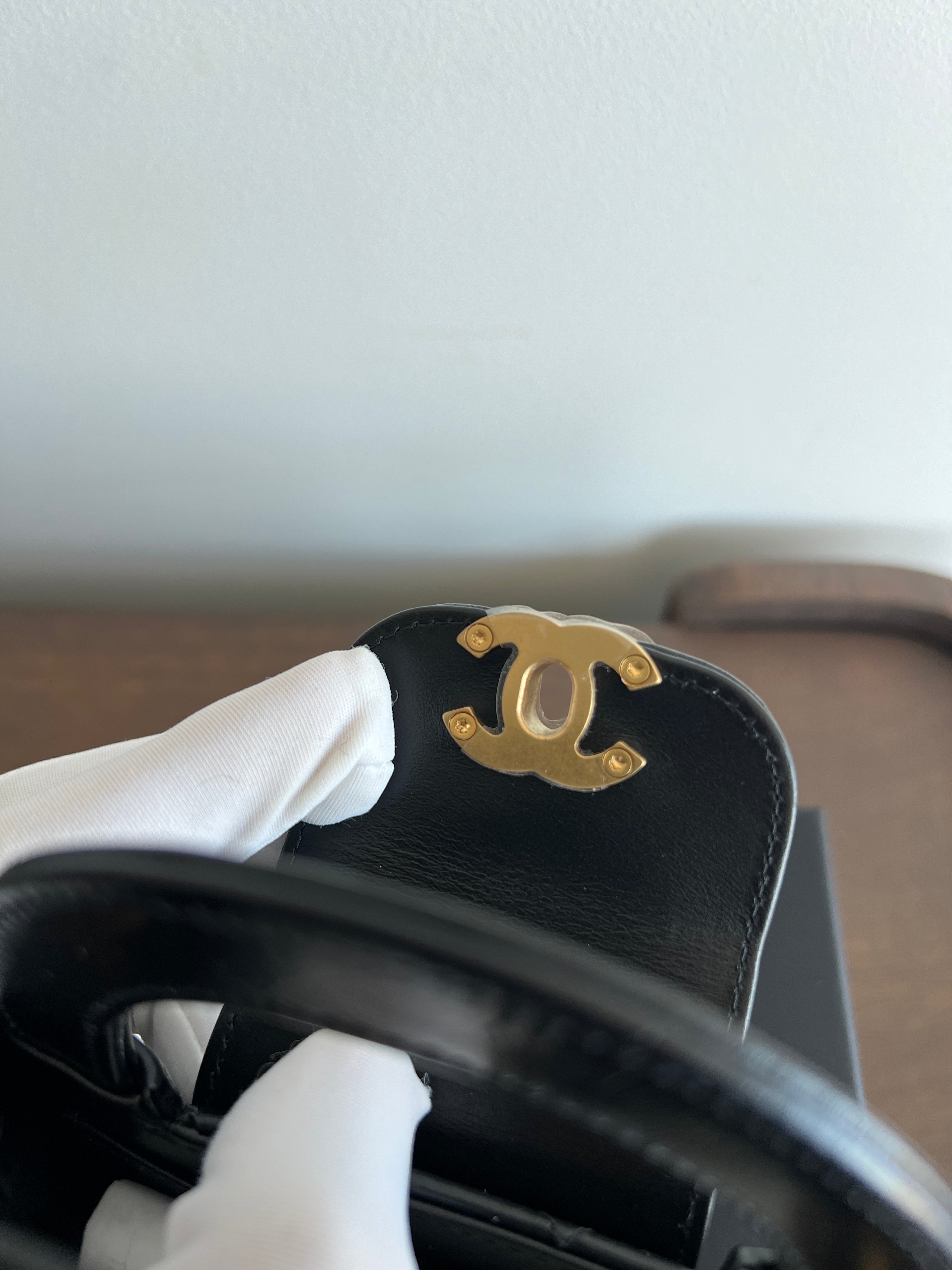 Chanel Kelly Shopping Bag Shiny Aged Calfskin & Gold Hardware Black (Nano)、mySite、garminoutage.com