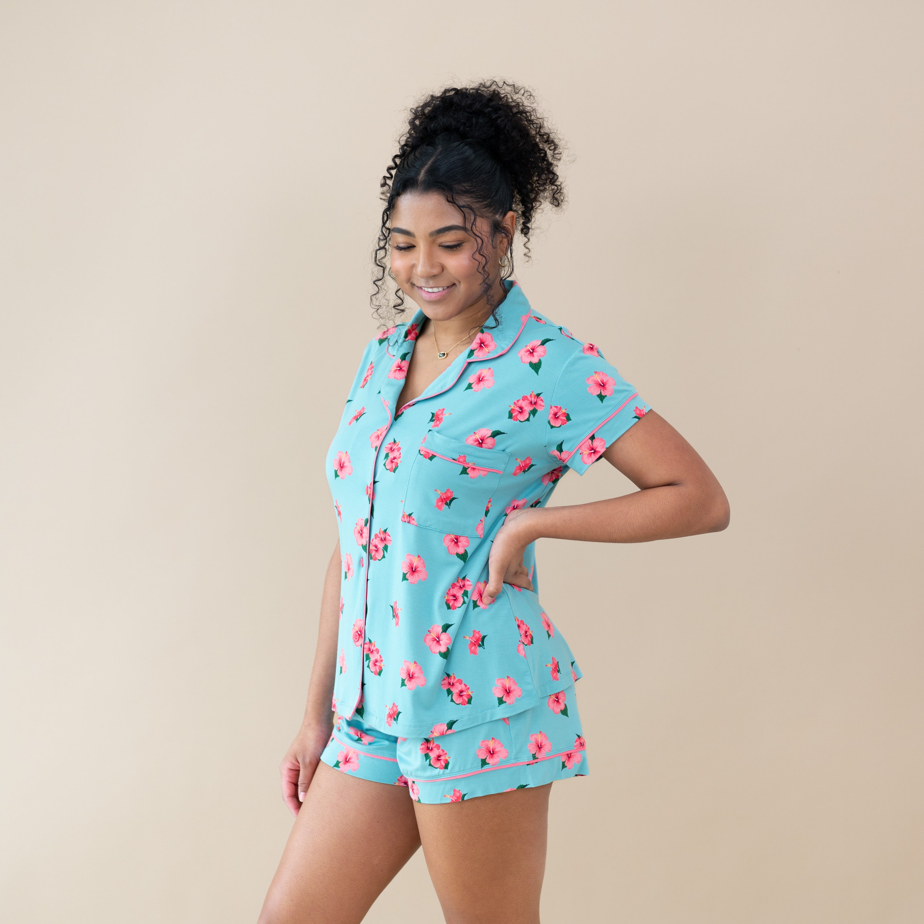  Women’s Short Sleeve Pajama Set in Hibiscus、mySite、layawaytickets