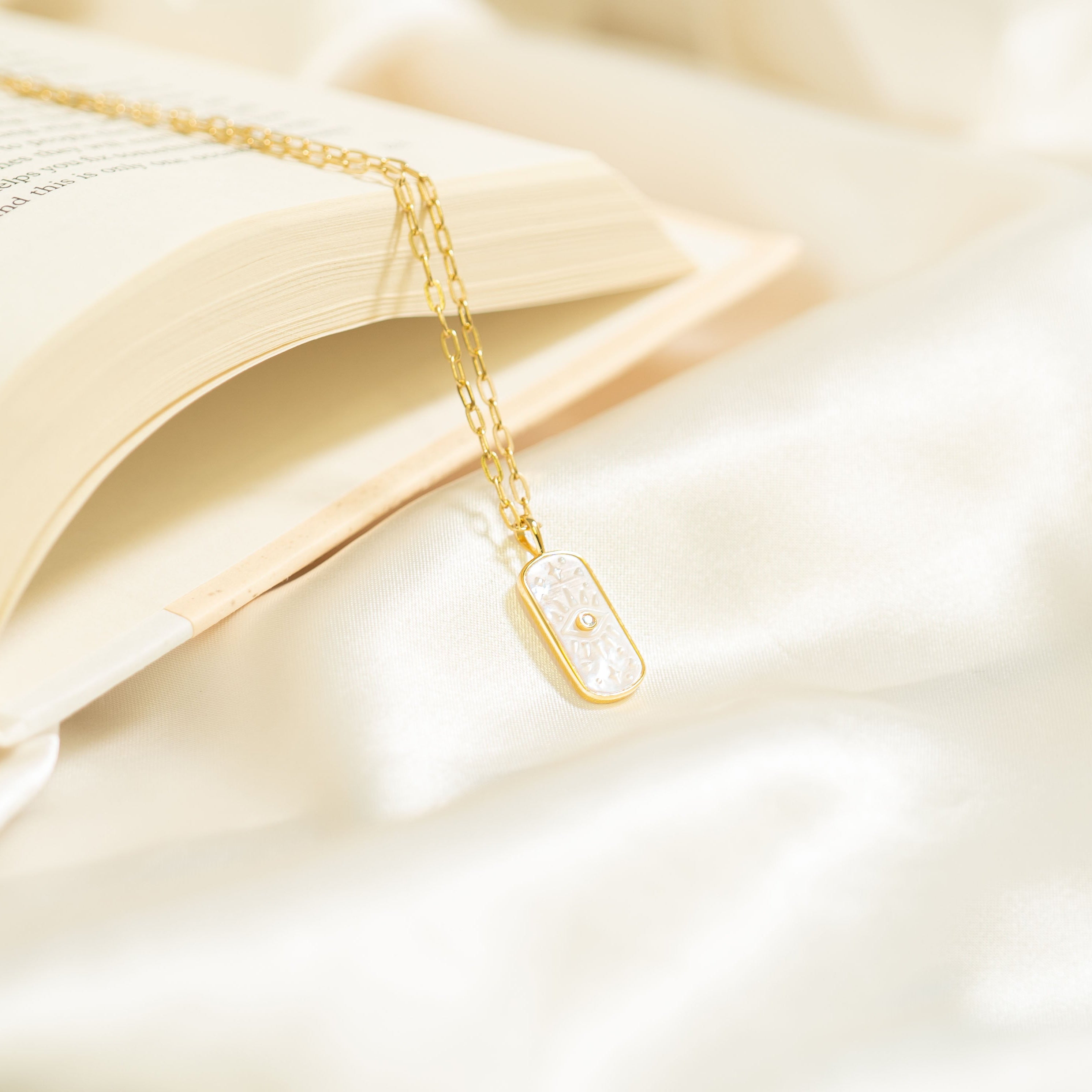 14K Gold Plated Sterling Silver Mother of Pearl Sunburst Mystical Paperclip Chain Necklace / PMJ0029、mySite、dreamappss