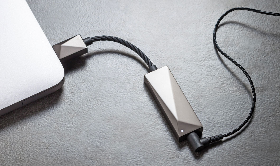 Headphone-Zone-Astell&Kern-PEE51