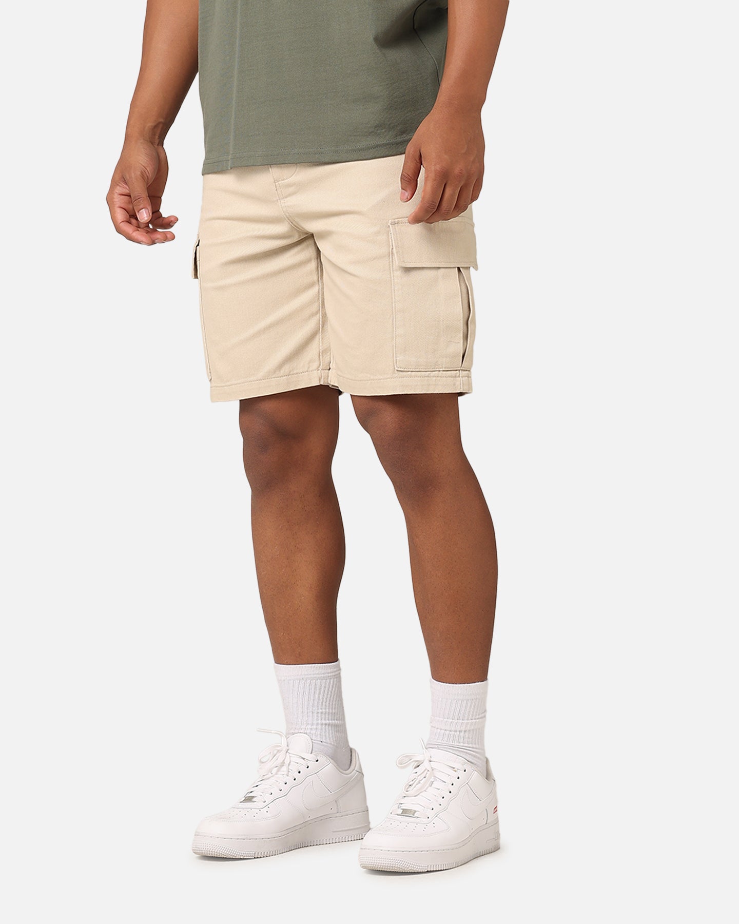 {product_title} - {shop_name}