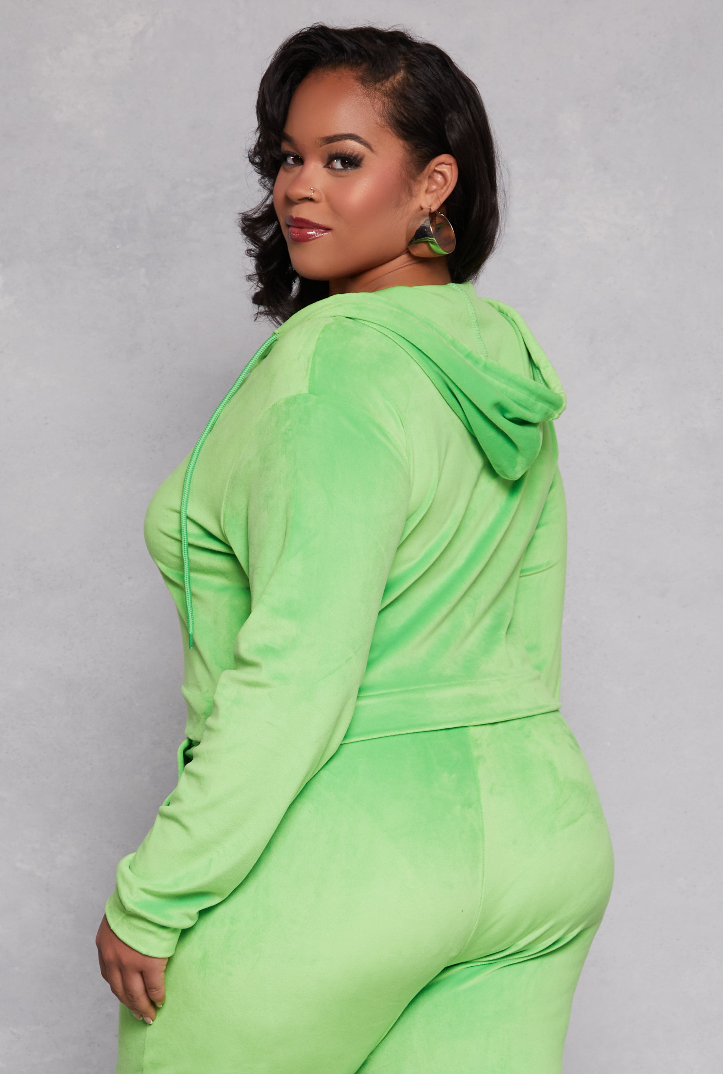 Plus Size Velour Zip Front Hooded Crop Top、mySite、camillekostekn