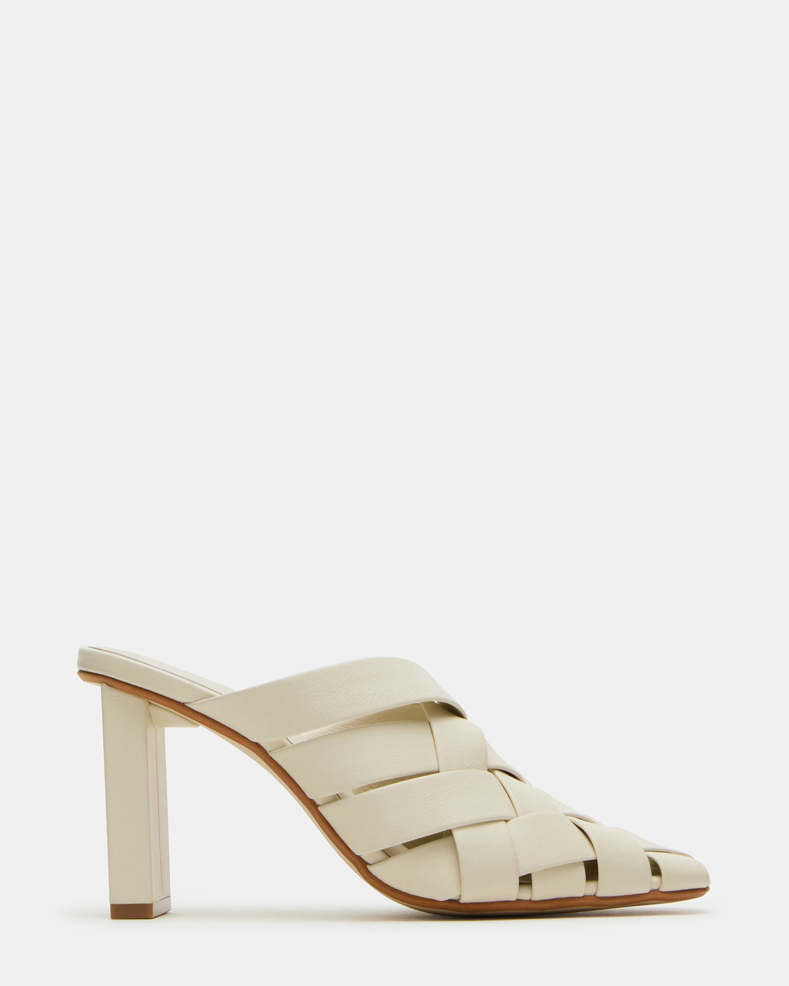 NAKITA WHITE、mySite、gtrtttuynbv