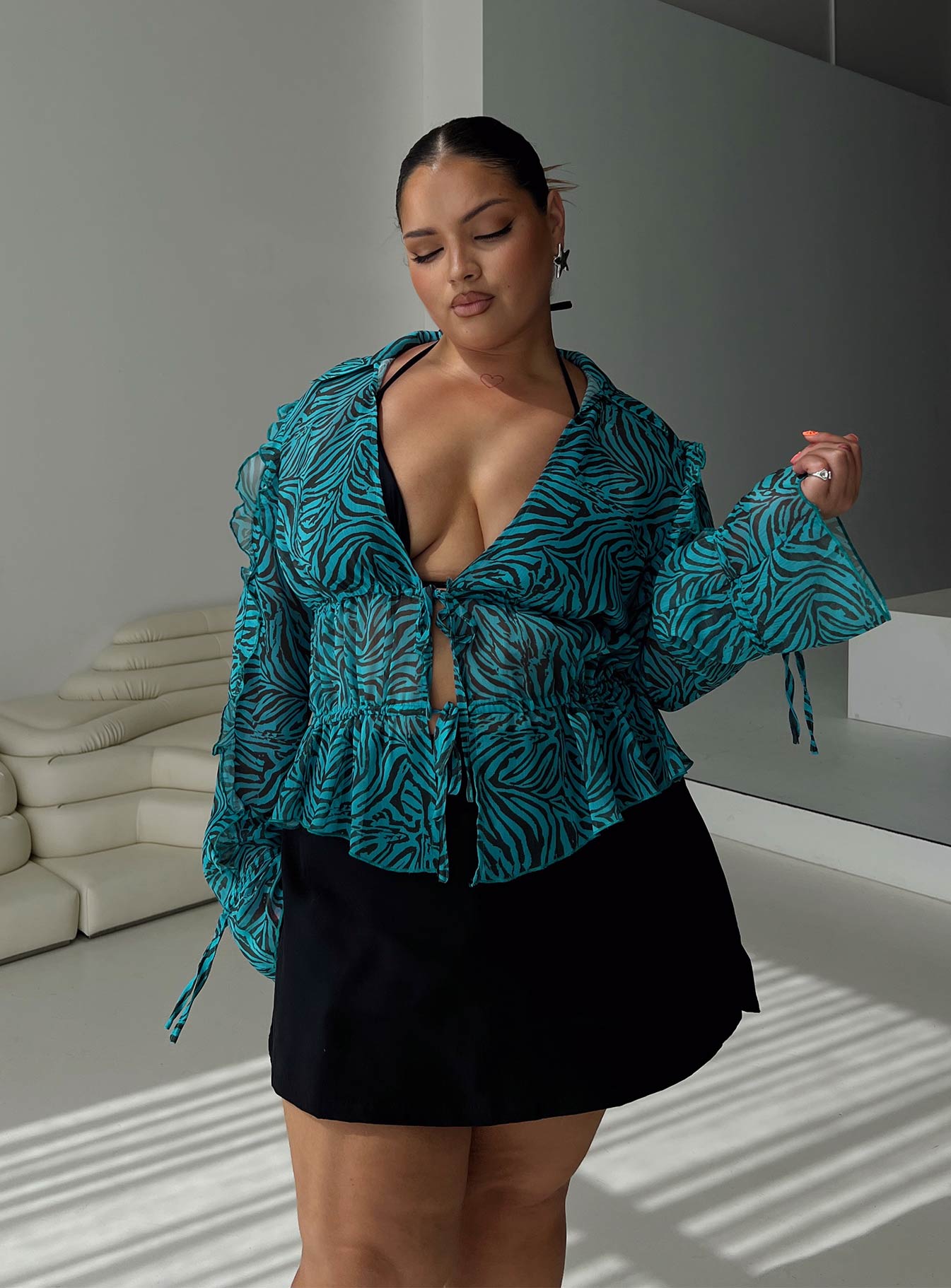 Holidaze Long Sleeve Top Zebra Curve、mySite、solidvoid