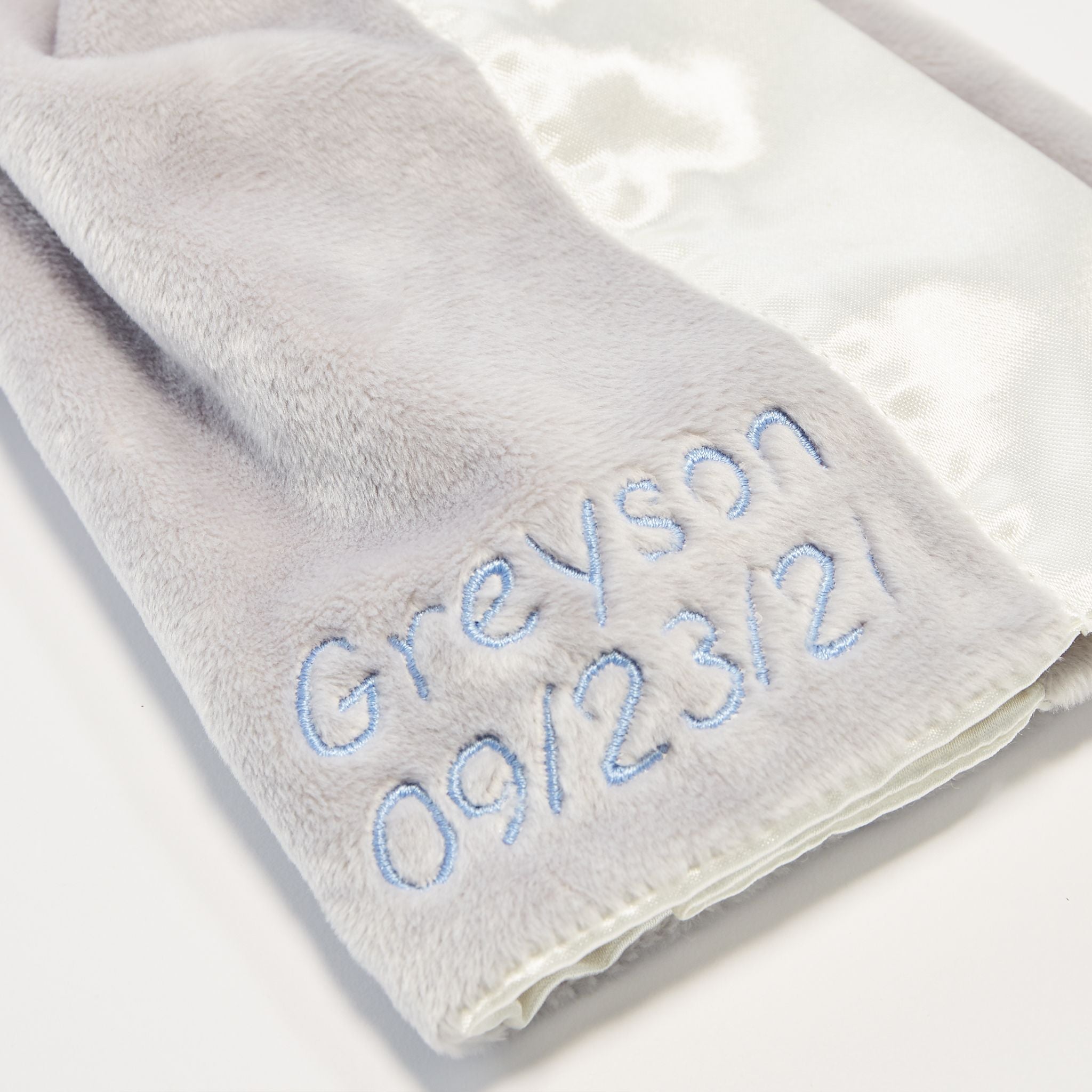 RETIRED - Cuddle Up With Bloom Baby Gift Set、mySite、g9winljtr