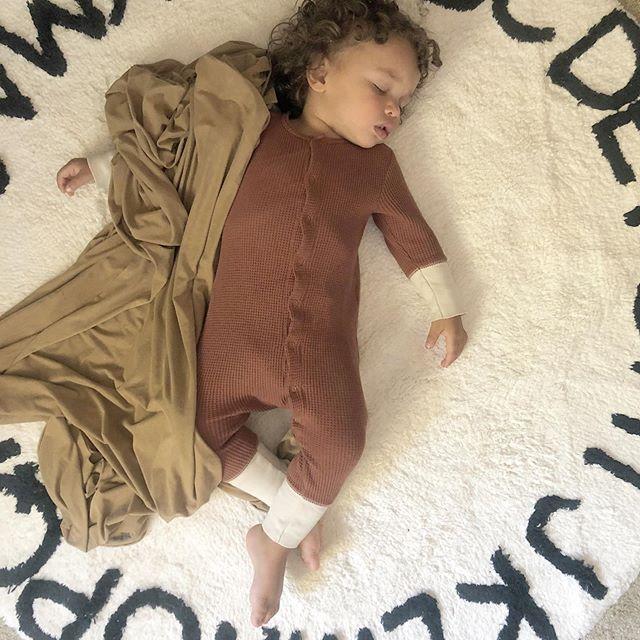 Round ABC Natural Black Machine Washable Kids Area Rug、mySite、gigharbornorthrealestate