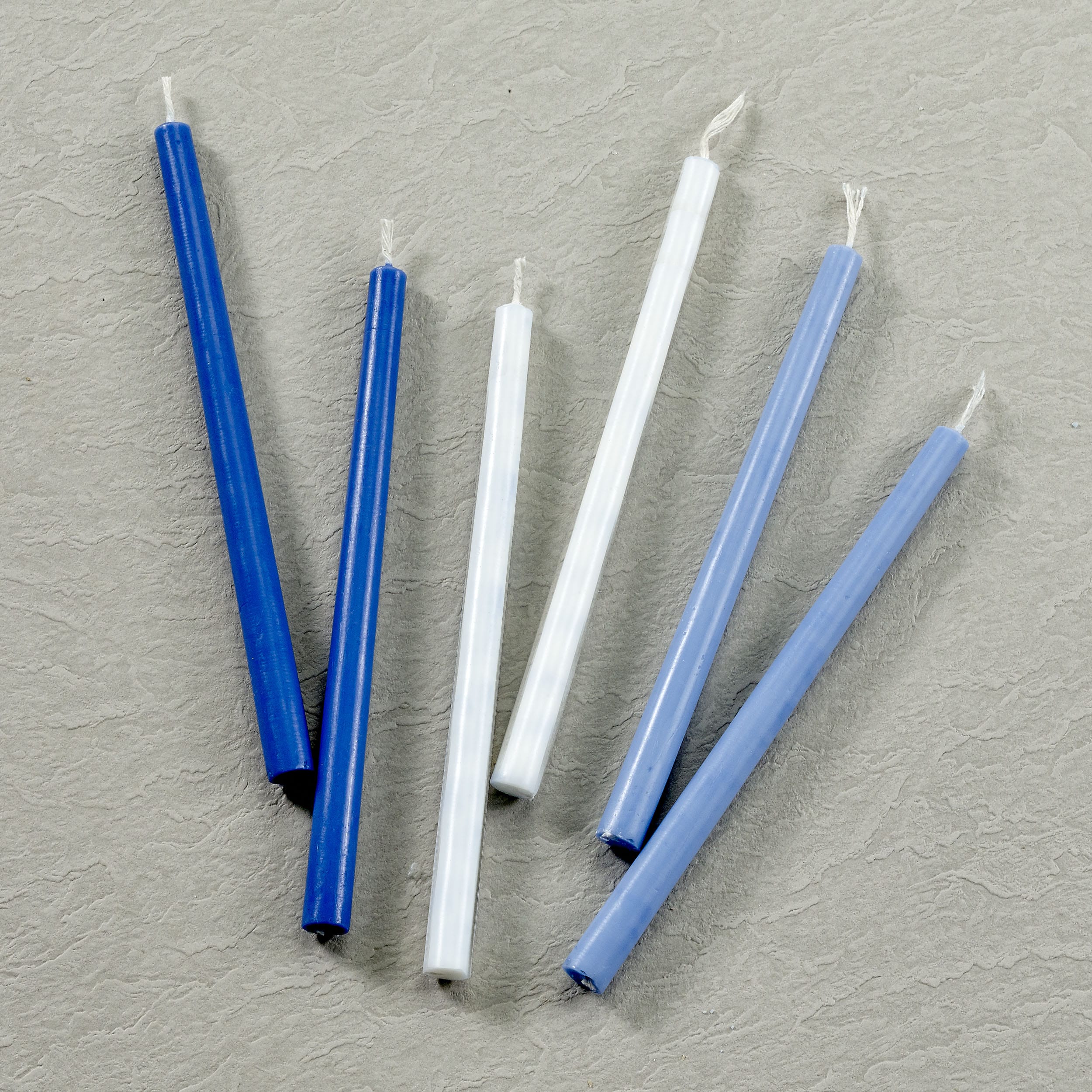 Deluxe Assorted Blue, Light Blue and White Hanukkah Candles、mySite、topwebapps