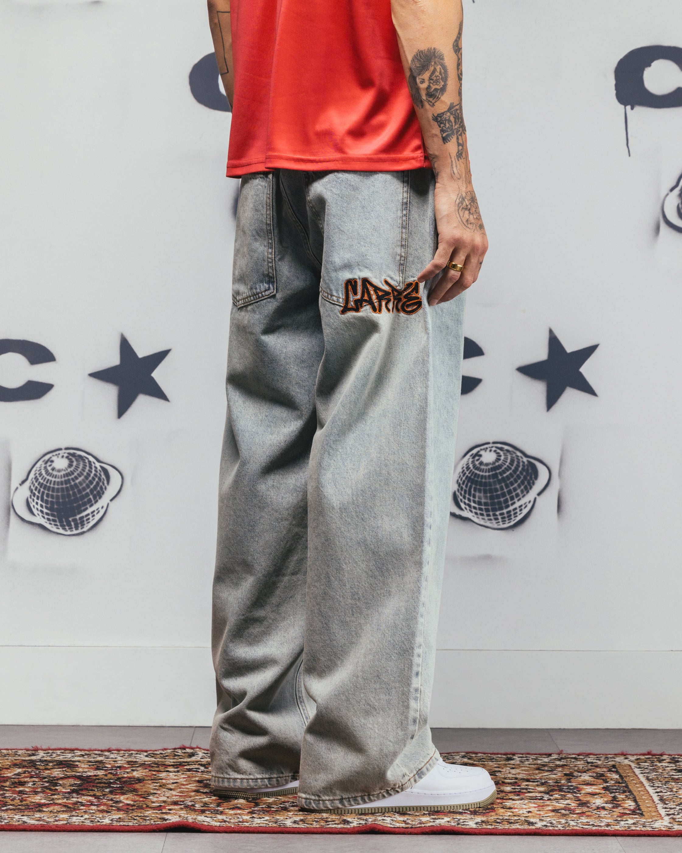 {product_title} - {shop_name}