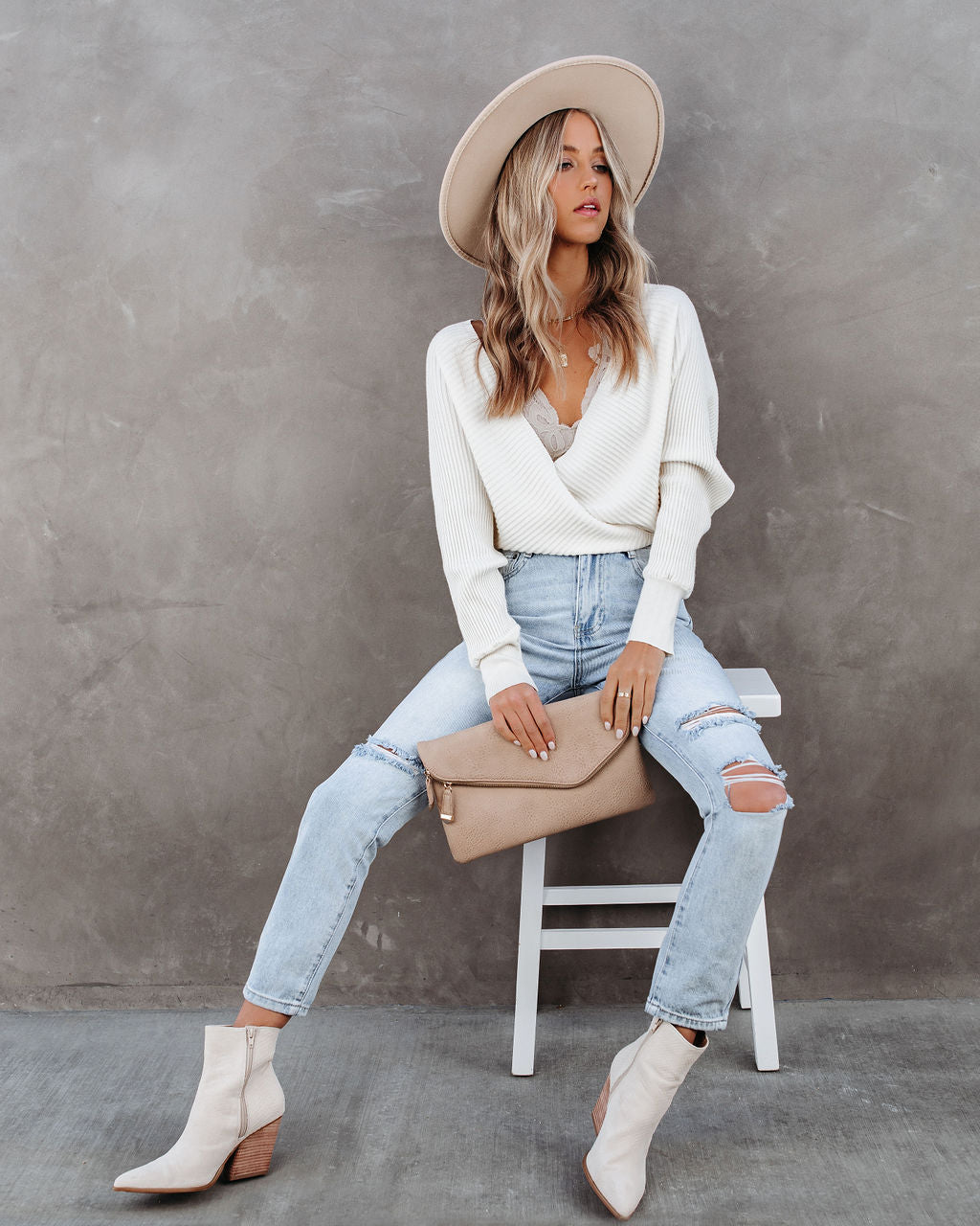 {product_title} - {shop_name}