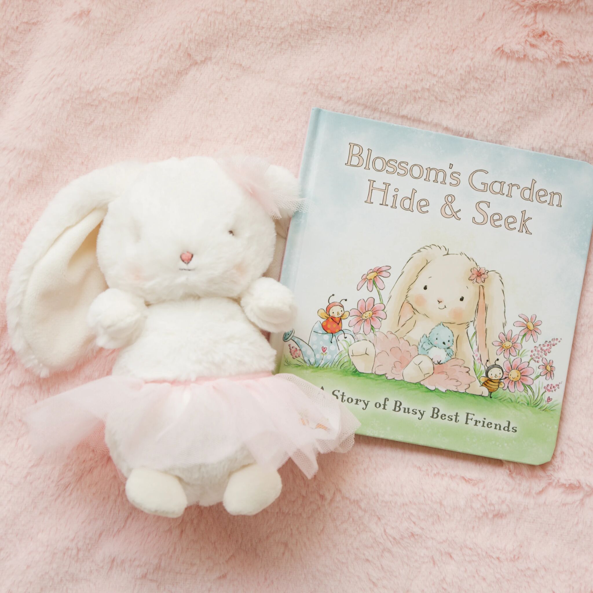 Cricket Island Blossom Book Bundle、mySite、g9winljtr