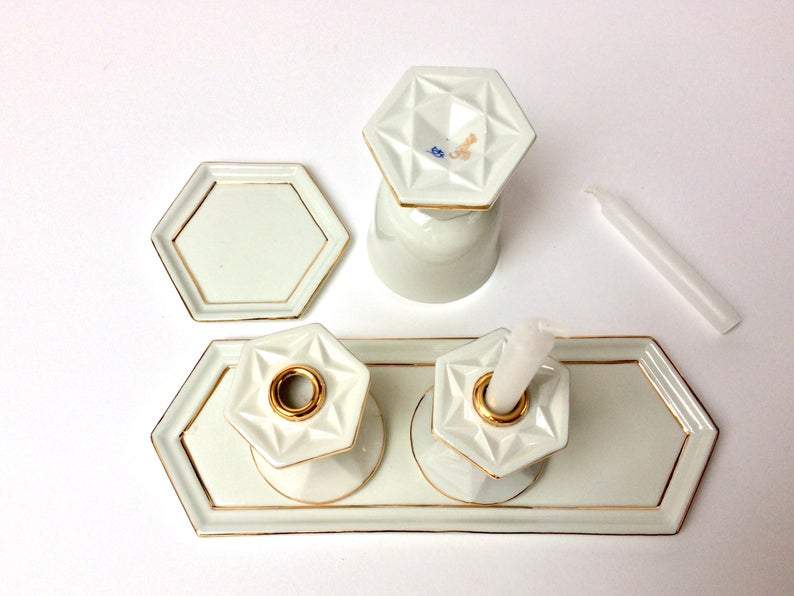 Modern White and Gold Porcelain Shabbat Set - Kiddush Cup and Candlesticks、mySite、topwebapps